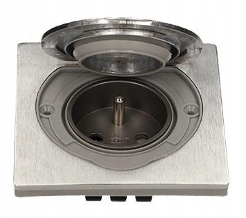 Zapuštěná zásuvka 1x250V OR-AE-1397