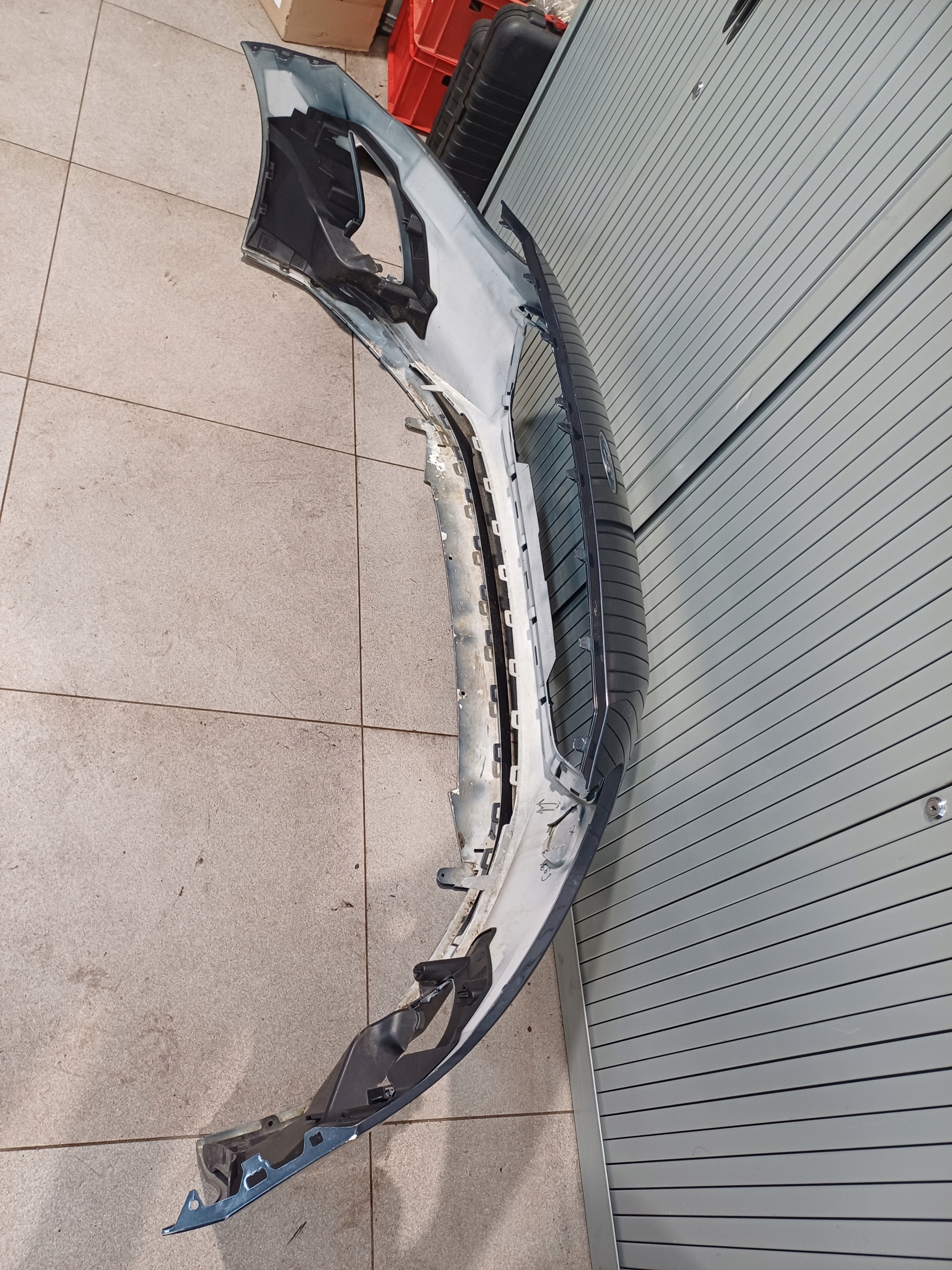 bumper front front FORD FOCUS MK4 JX7B-17757-A