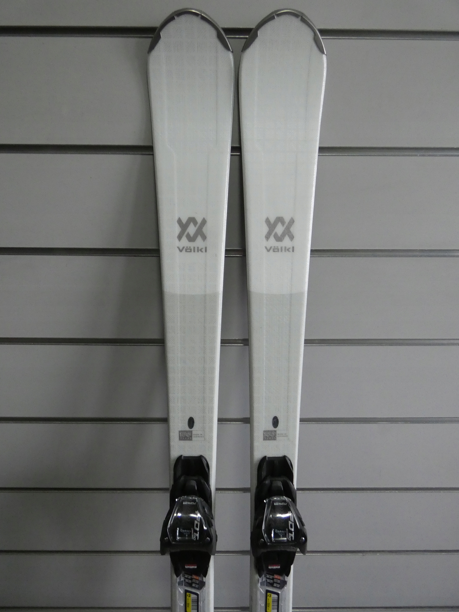 VOLKL FLAIR 72 ALESSIA 2023 /151/ + vMOTION FDT 10 GW EAN (GTIN) 821264745564