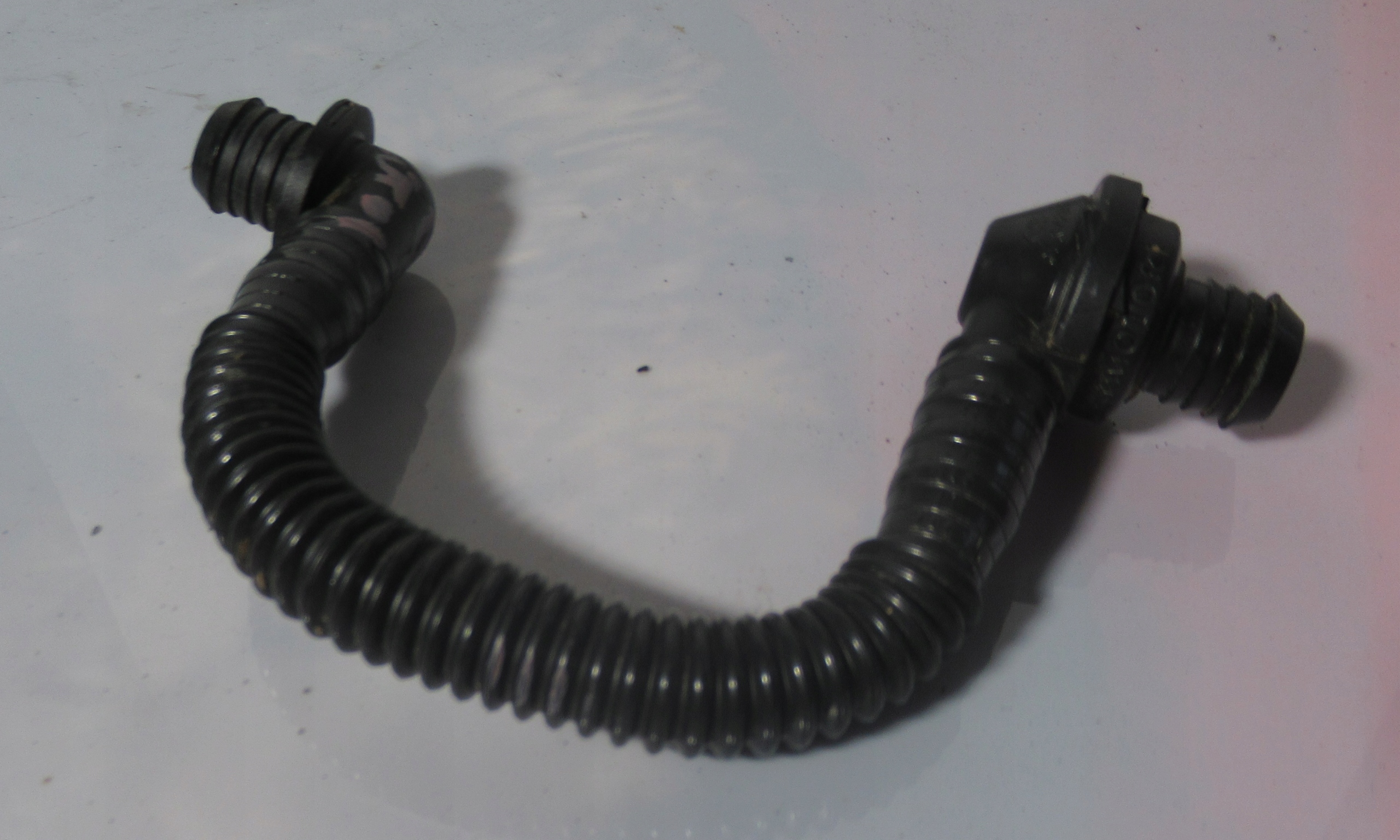 SEAT EXEO rohr Schlauch servo 8E1611931P