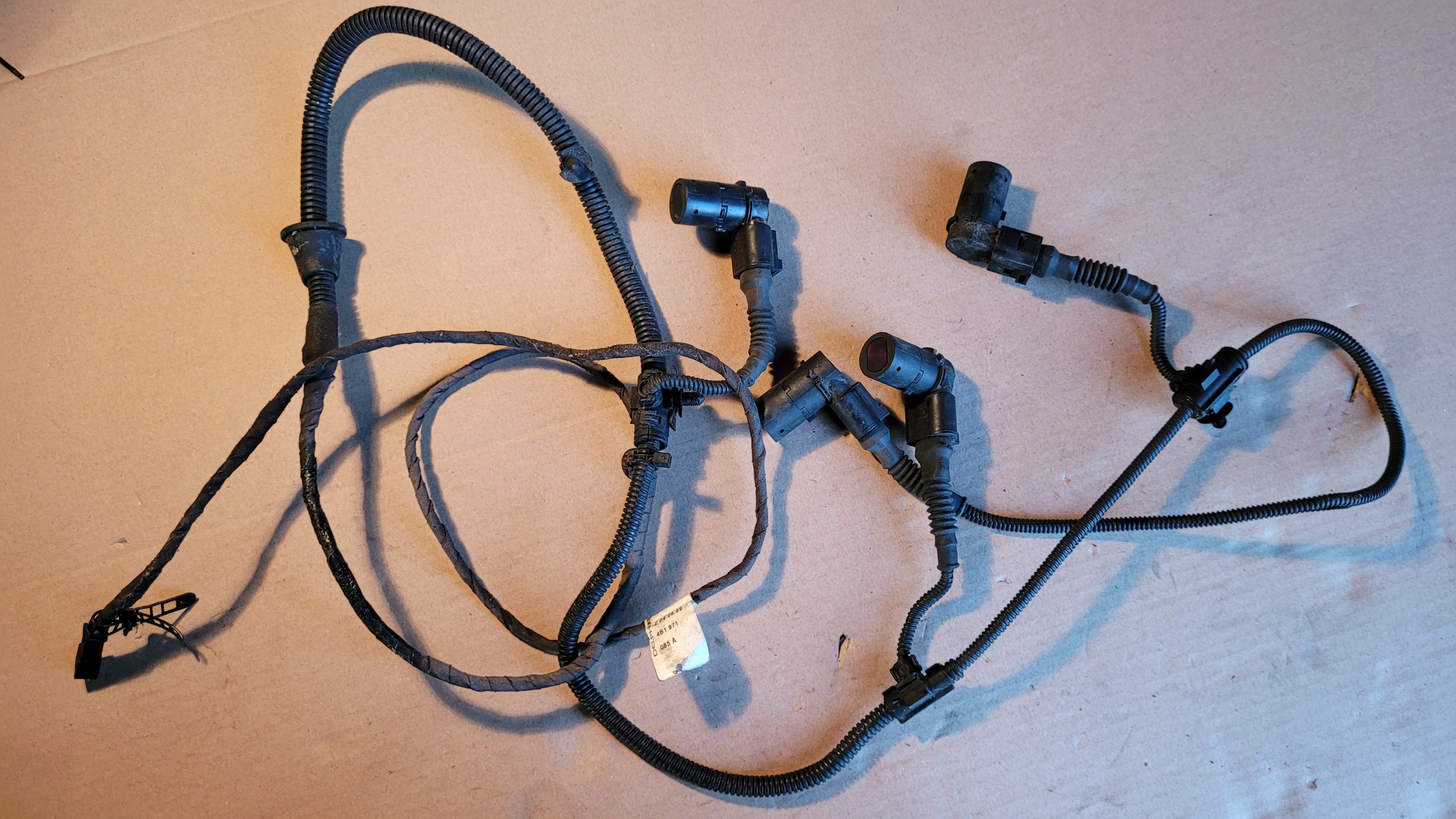 4B1971085A 4B0919275 - Audi A6 C5 жгут проводов датчика PDC задний 46781523