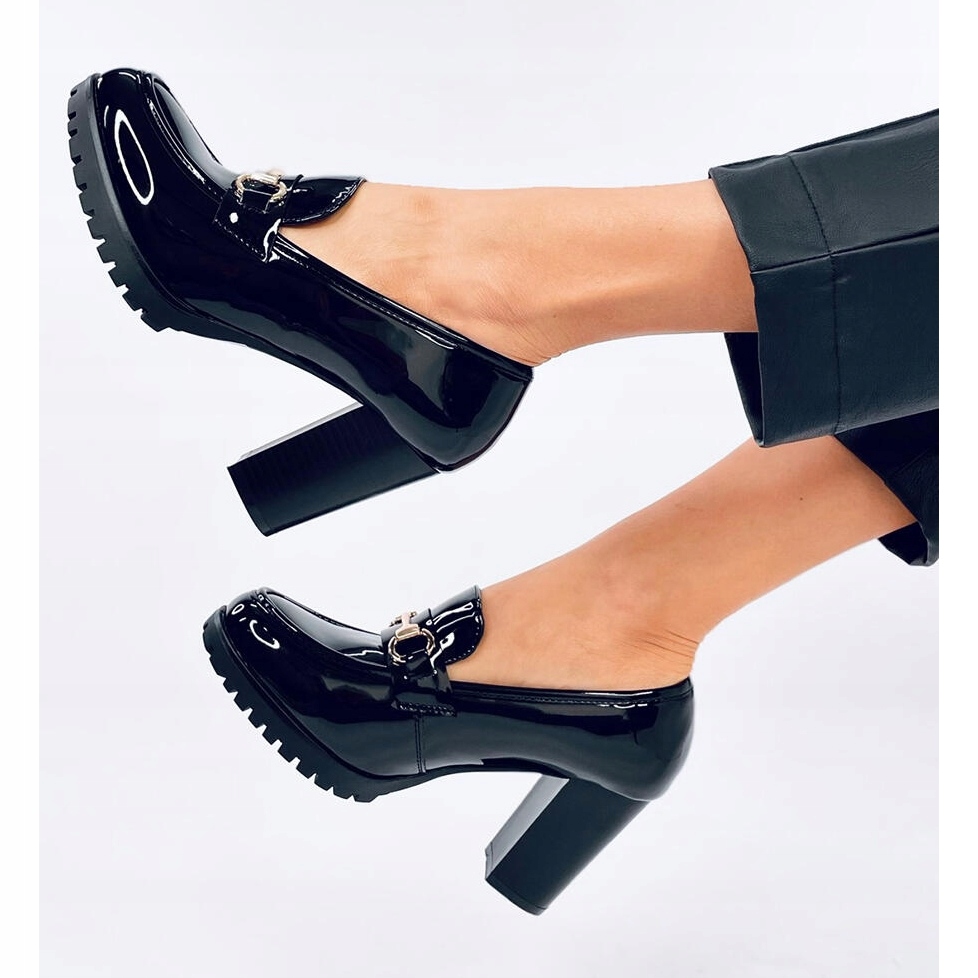 Czarne Inny materiał Buty Mokasyny r.36 Rozmiar 36