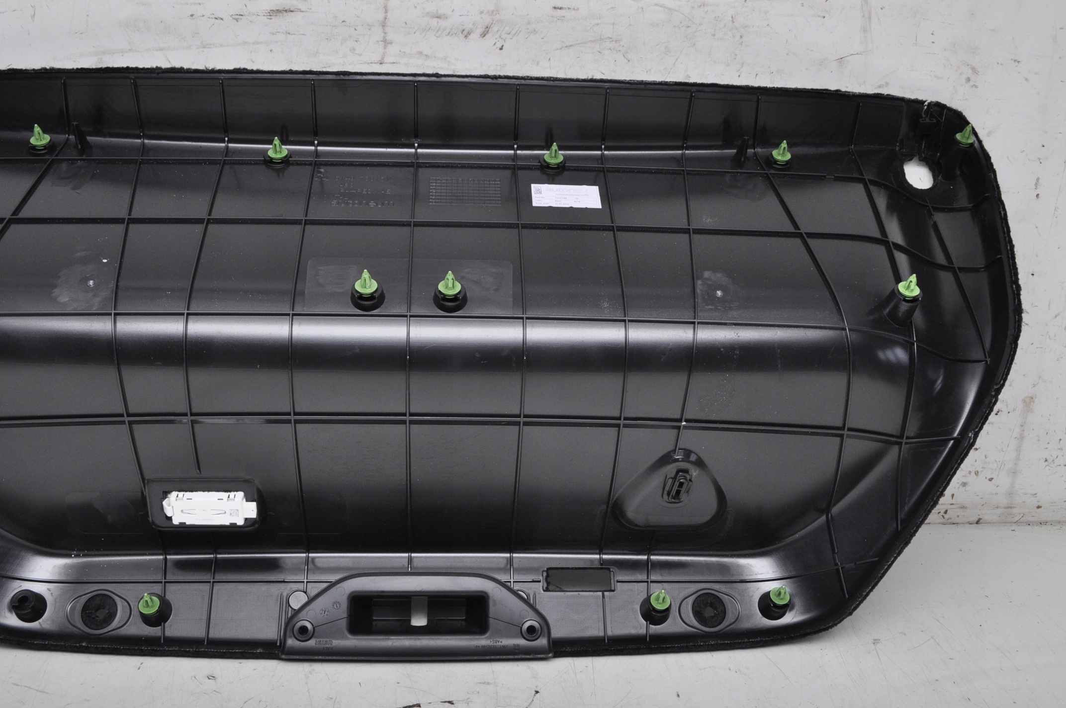 ROLLS ROYCE WRAITH RR5 OSLONA KLAPY BAGAZNIKA Part manufacturer other