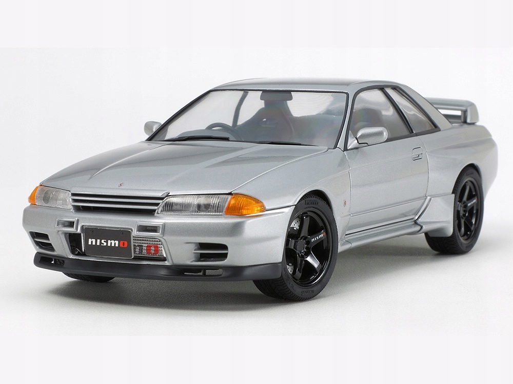 Nissan Skyline Gt-r R32 Nismo model 24341 Tamiya