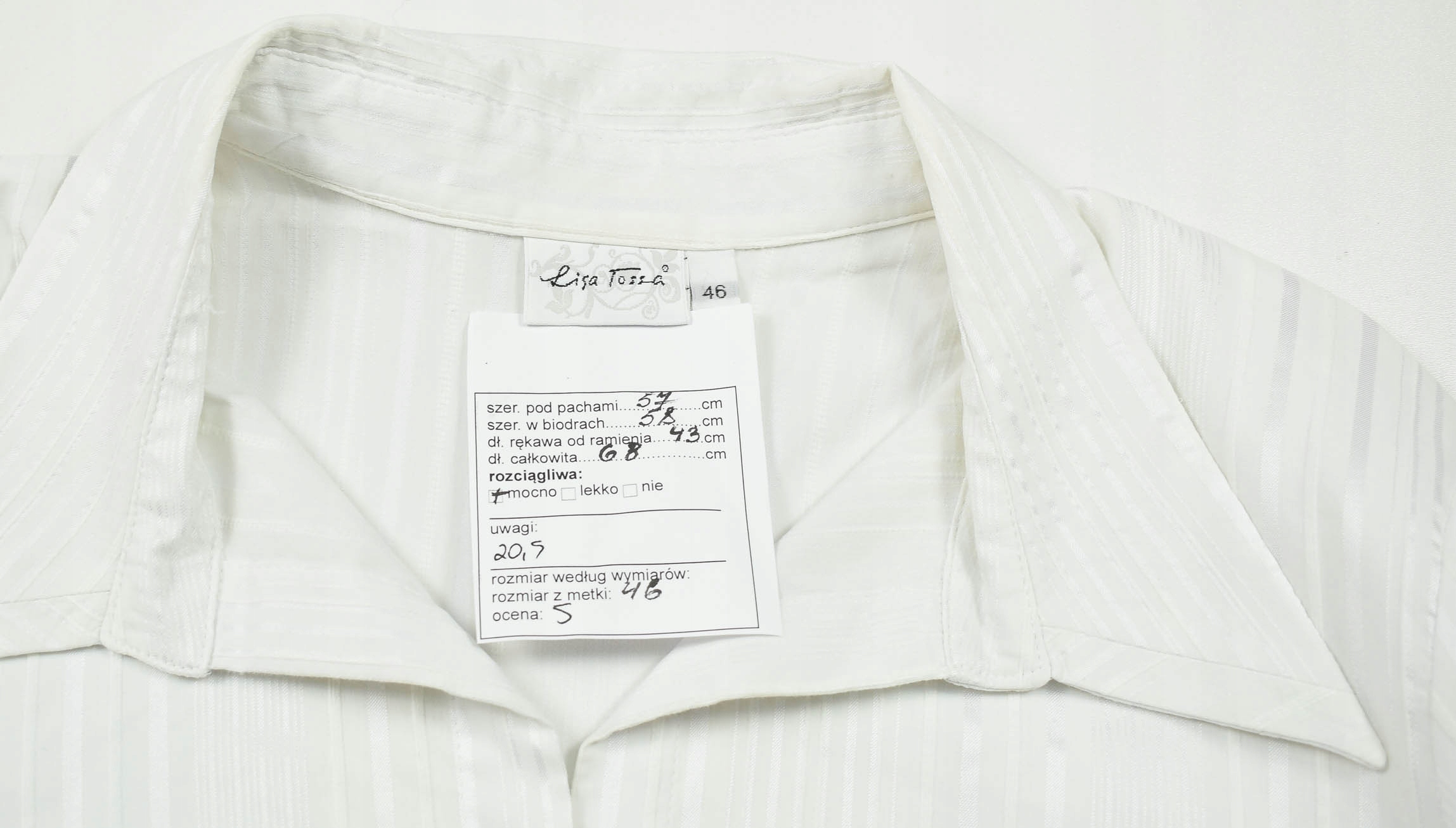 N20 BLUZKA DAMSKA LISA TOSSA 46 PLUS SIZE Wzór dominujący bez wzoru