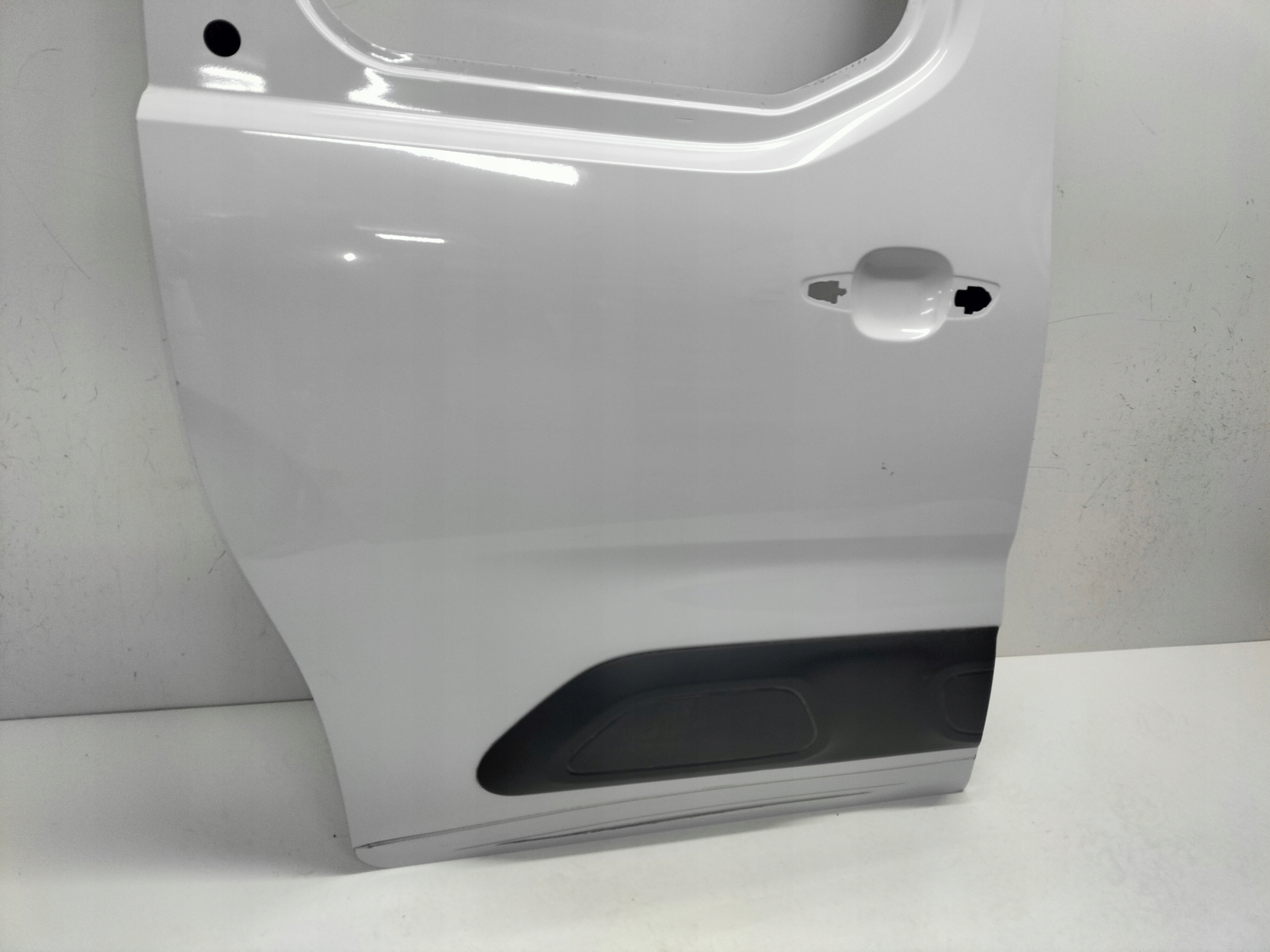 door side sliding right BERLINGO PARTNER IV 18- COMBO E 18
