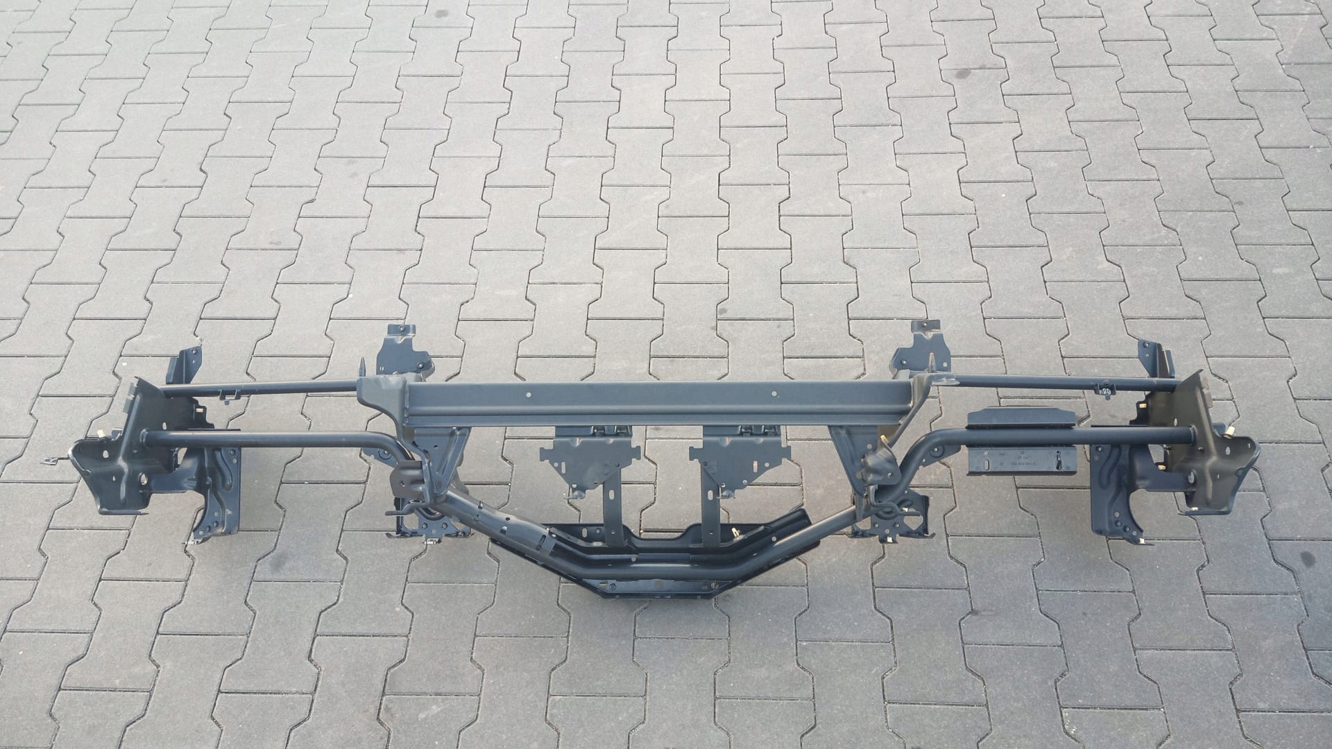 Stelaz konsoli pulpitu Mercedes Atego II Axor