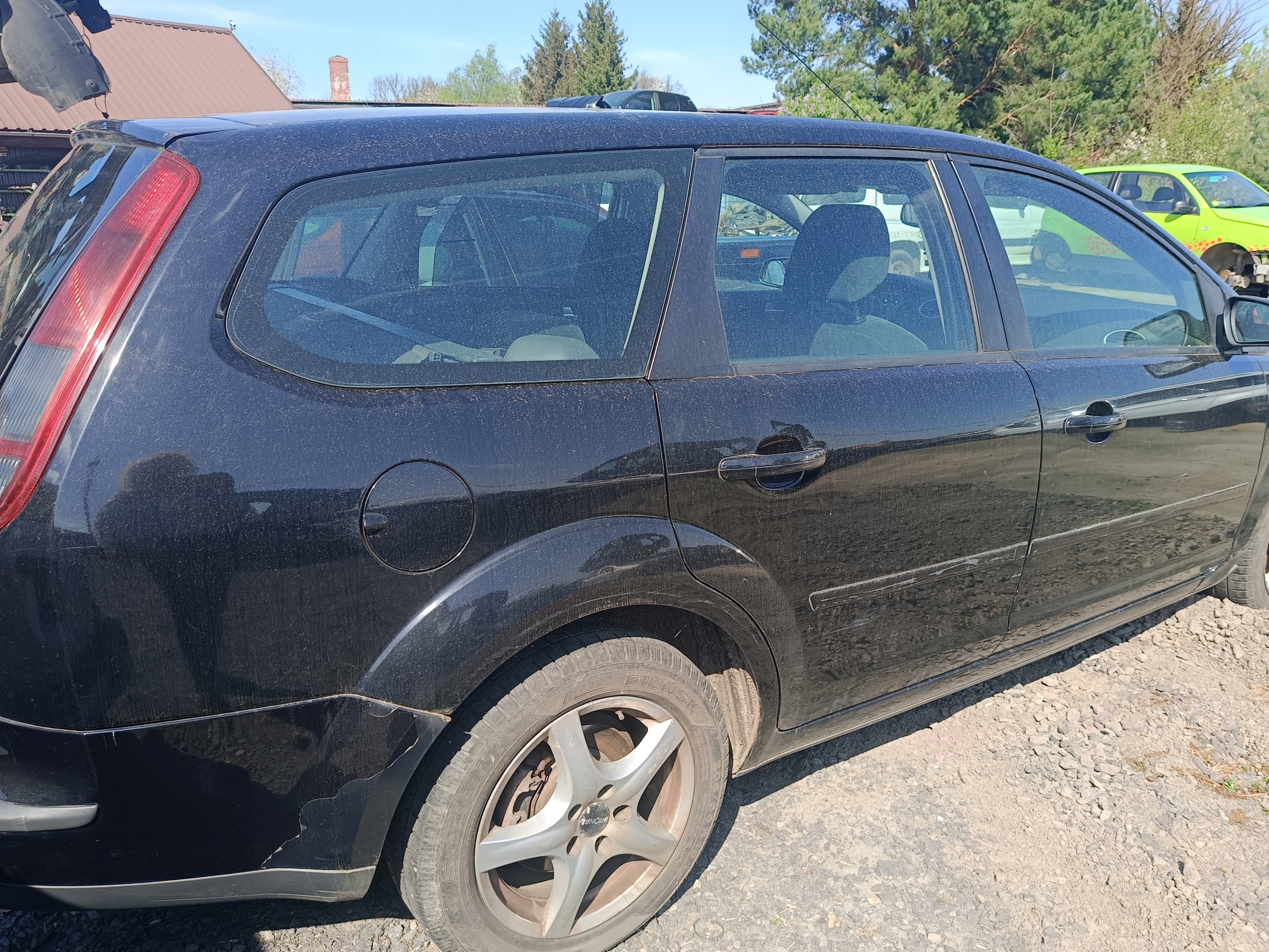 FORD FOCUS MK2 KOMBI SZYBA KAROSERYJNA TYŁ LEWA PRAWA