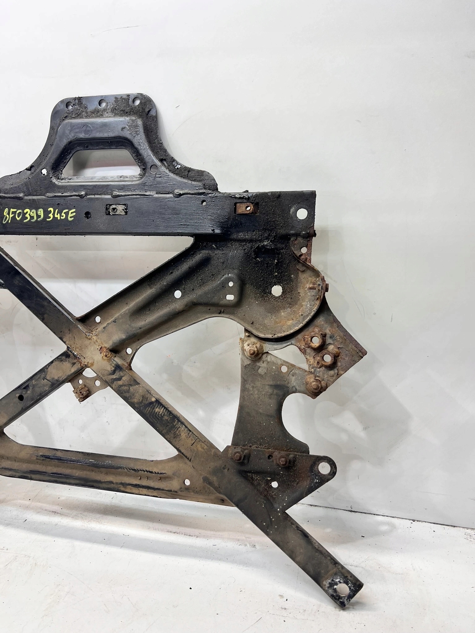 console axle beam front AUDI A5 CABRIO 8F0399345E