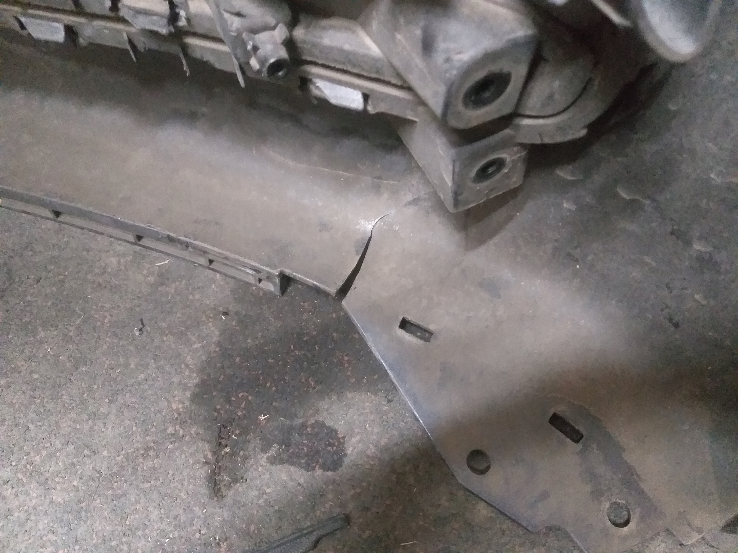 nárazník předek HYUNDAI I20 LIFT 17