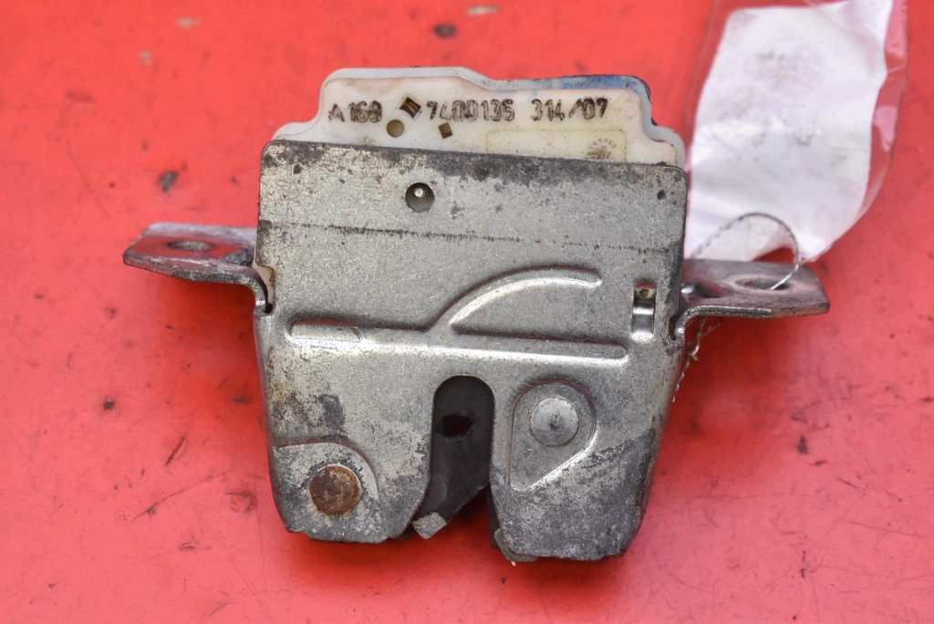 lock bonnet rear part boot A1697400135 MERCEDES B-class W245 05-08