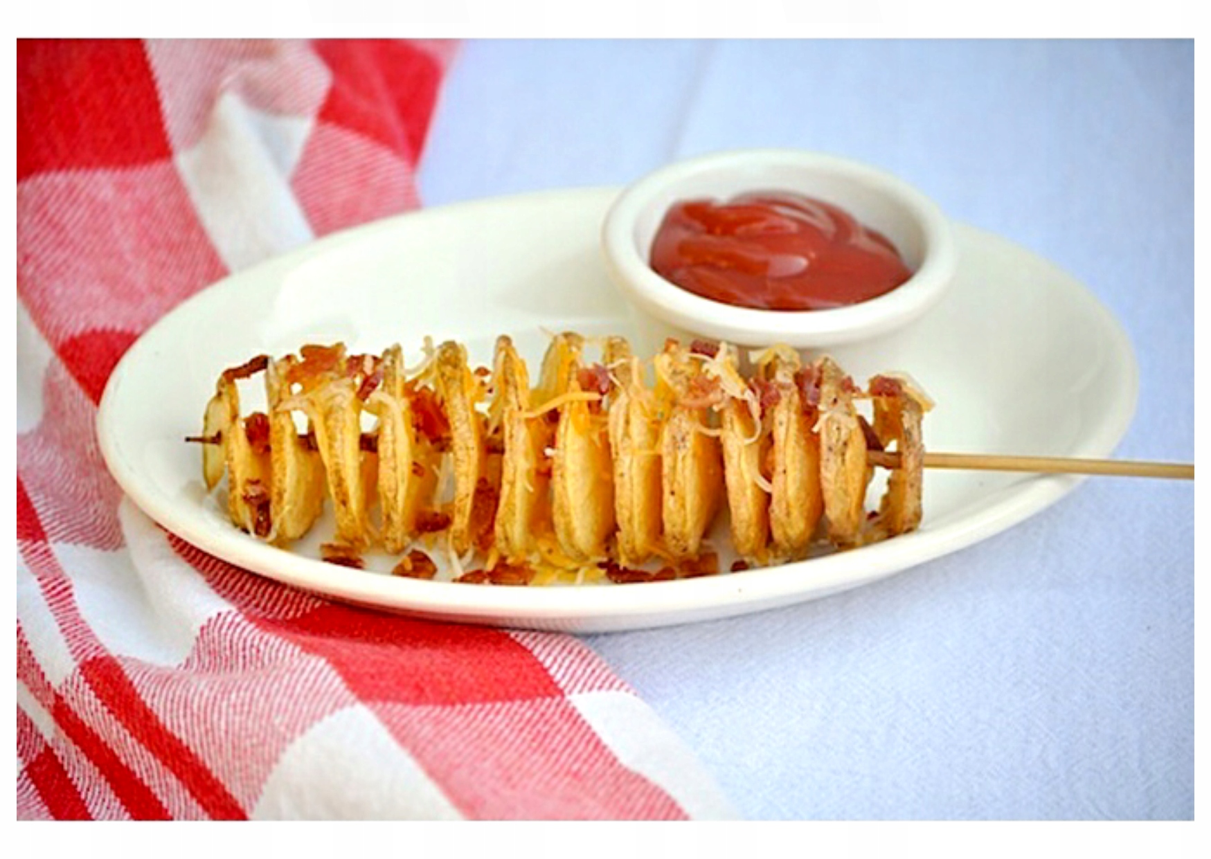 MASZYNKA DO ZIEMNIAKÓW ROBIENIA KRĘCONYCH CHIPSÓW Zakręcona Frytka Kolor odcienie czerwieni