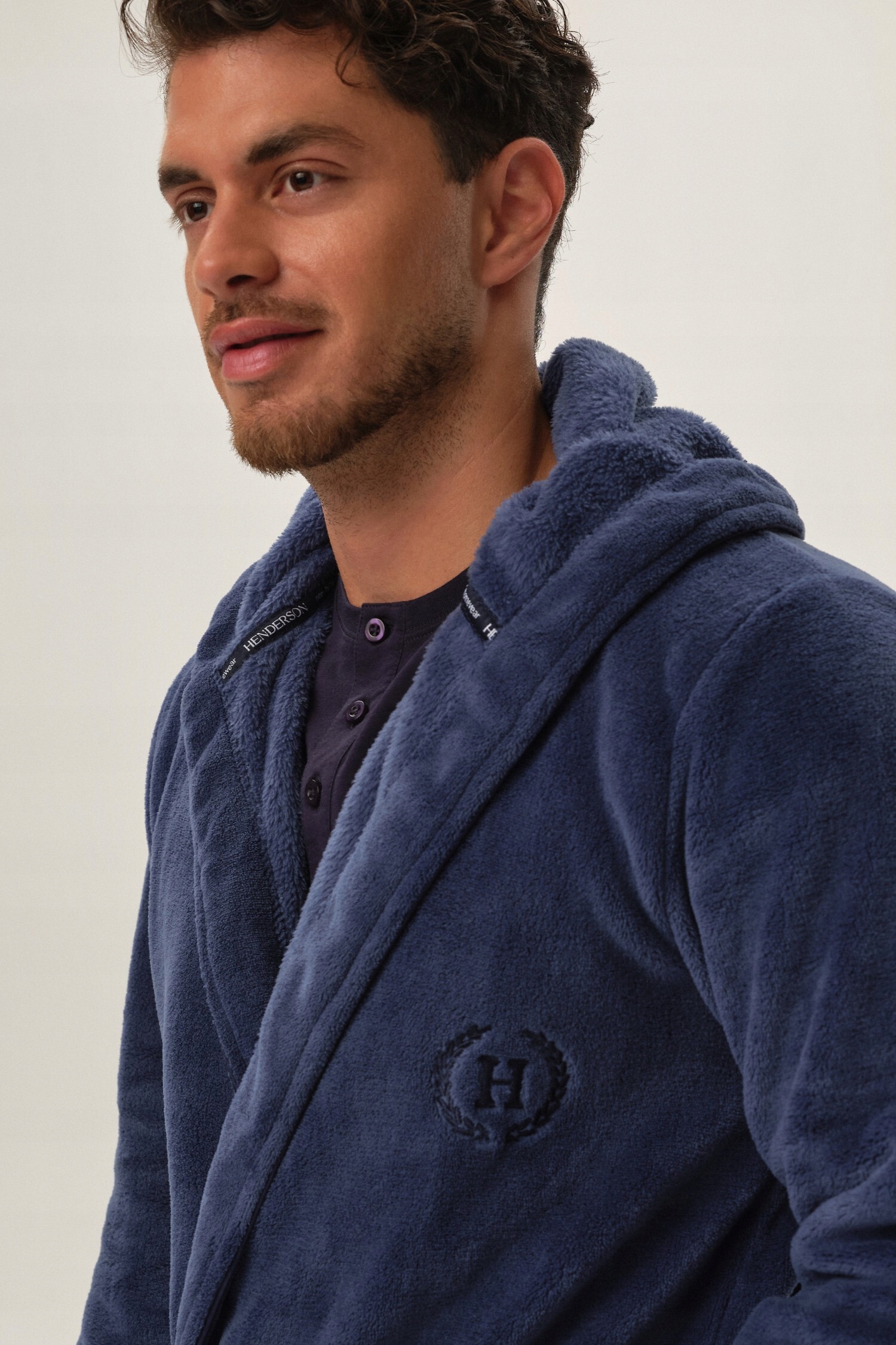 Ciepły SZLAFROK MĘSKI z kapturem HENDERSON Soft XL Kolor niebieski