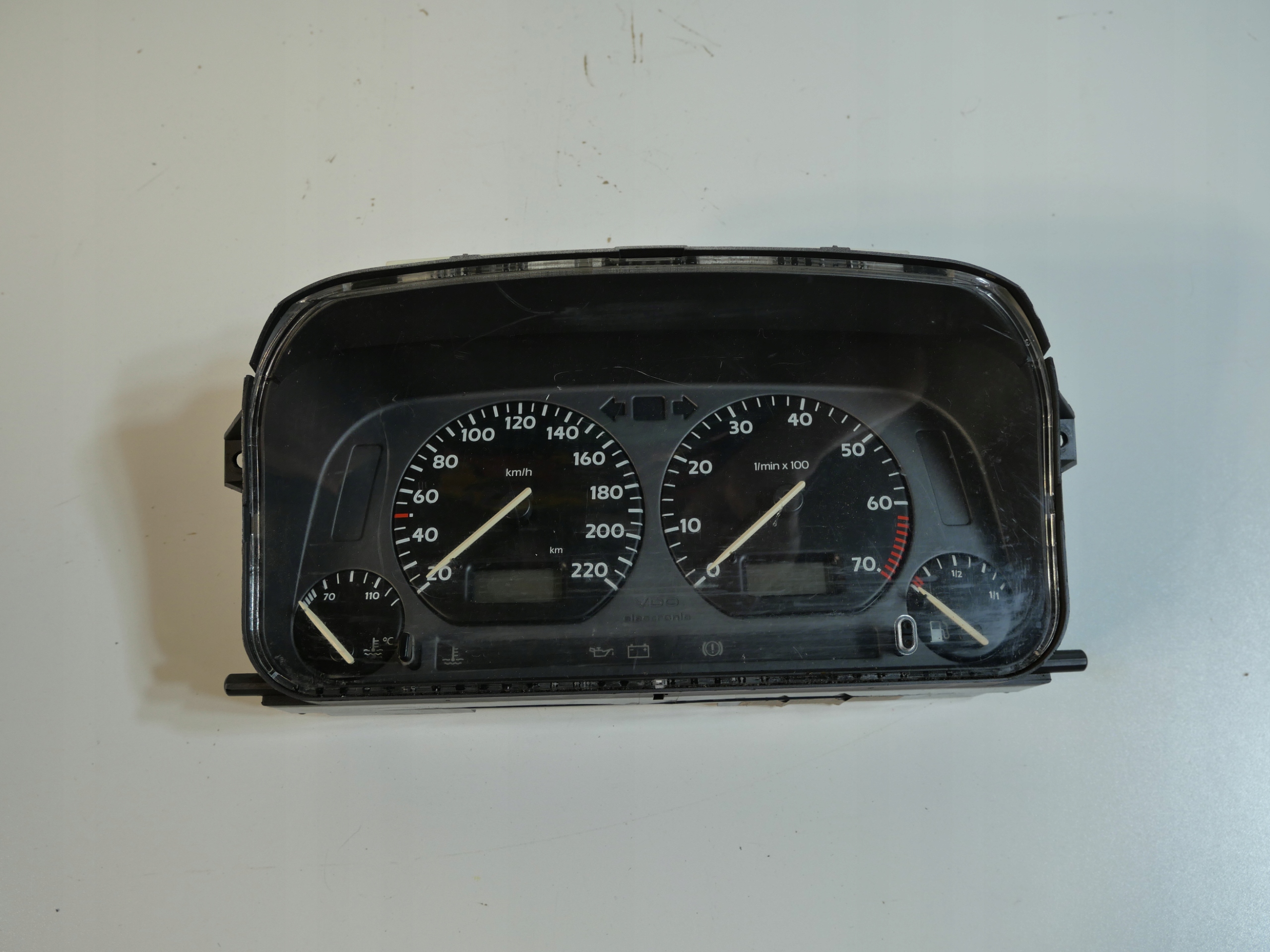 VW VENTO 1H5 dials dials 1,8B 1H5919033E