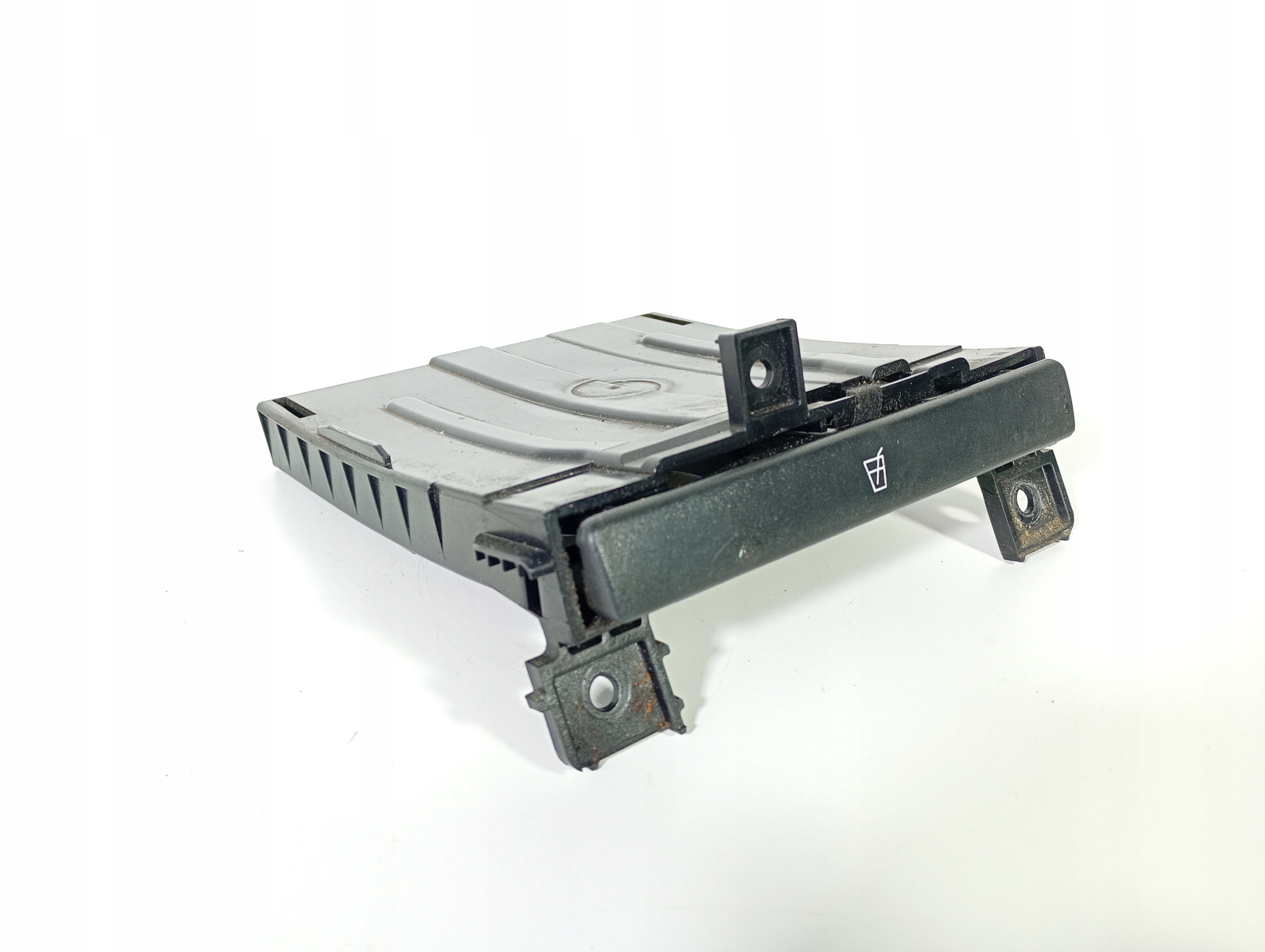 Nissan Almera N16 00-06 bracket for KUBEK CUPHOLDER