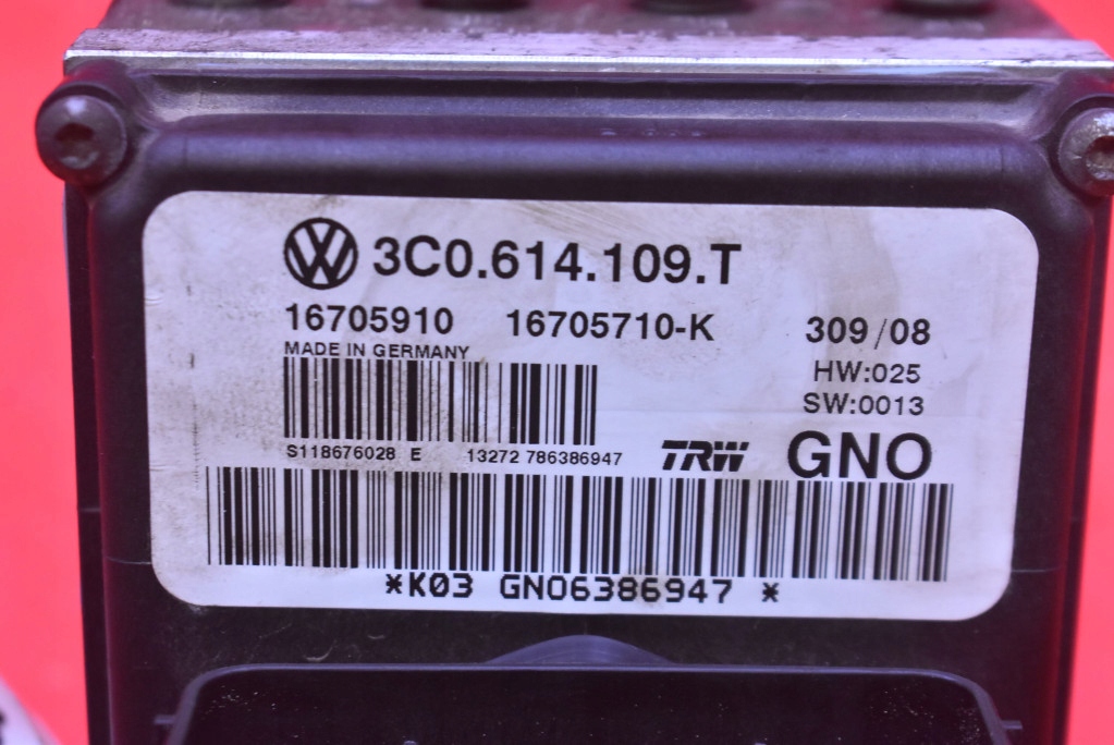 Pompa ABS 3C0614109T VW PASSAT B6 2.0 TDI 140 KM 05-10