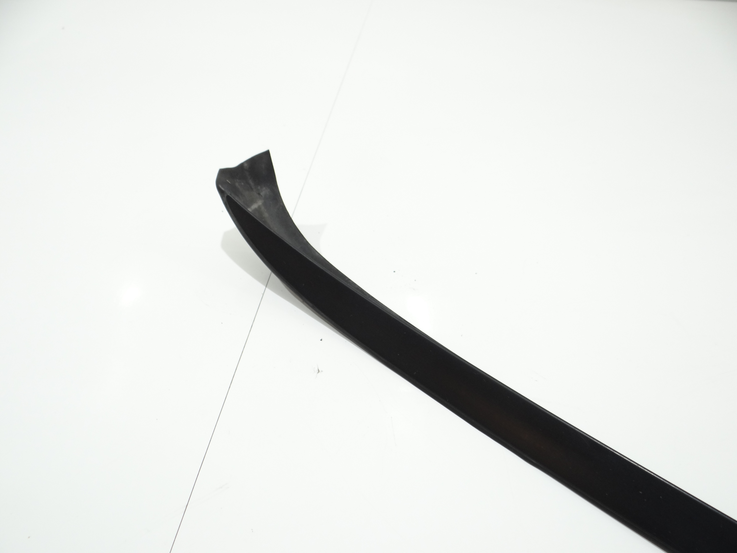 moulding windows CZOLOWEJ left BMW E91 LCI (16932743)