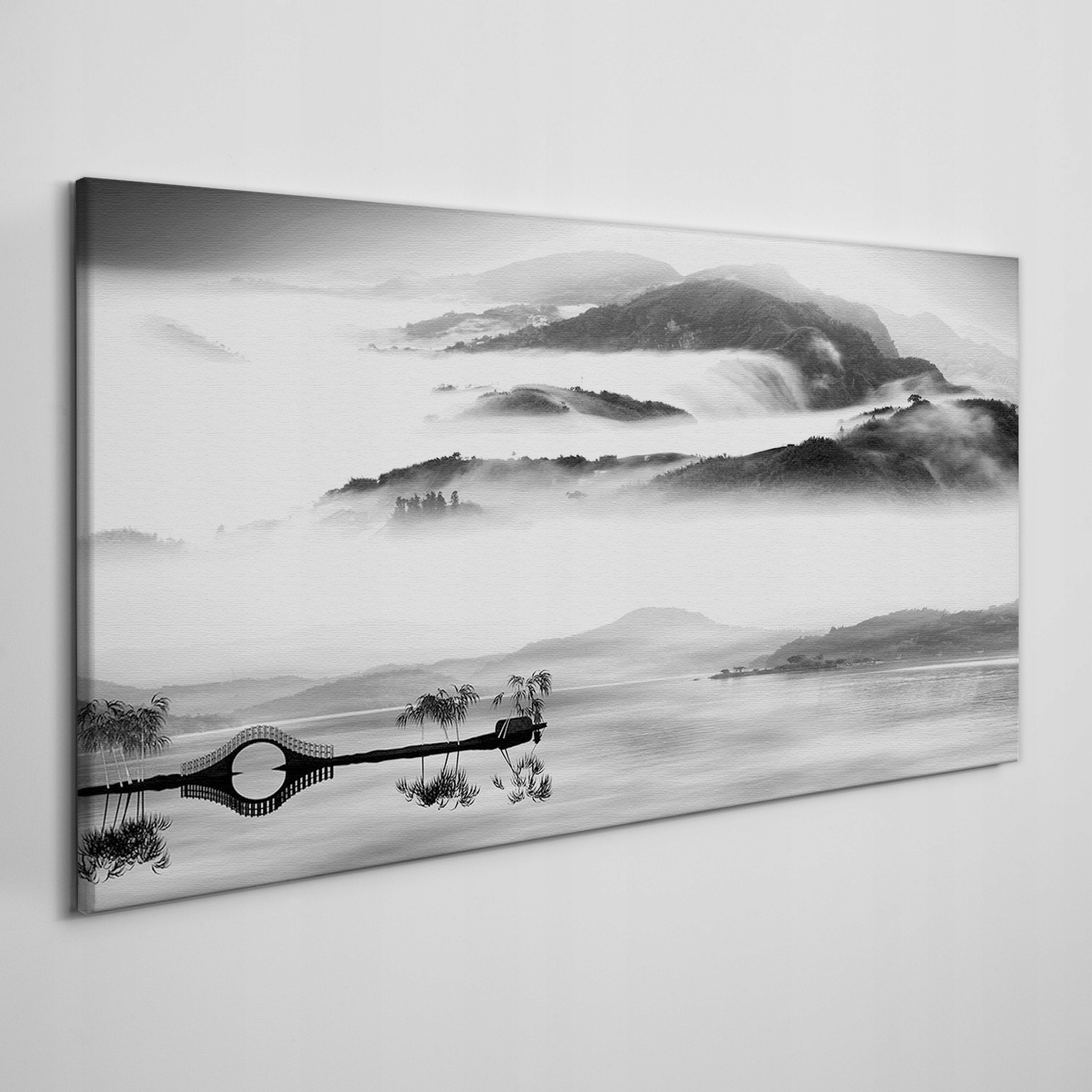 

Obraz na płótnie Jezioro góry mgła most 140x70 cm