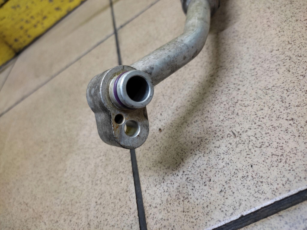 VW JETTA V 1.9 TDI cijevčica prijenos klimatizacije