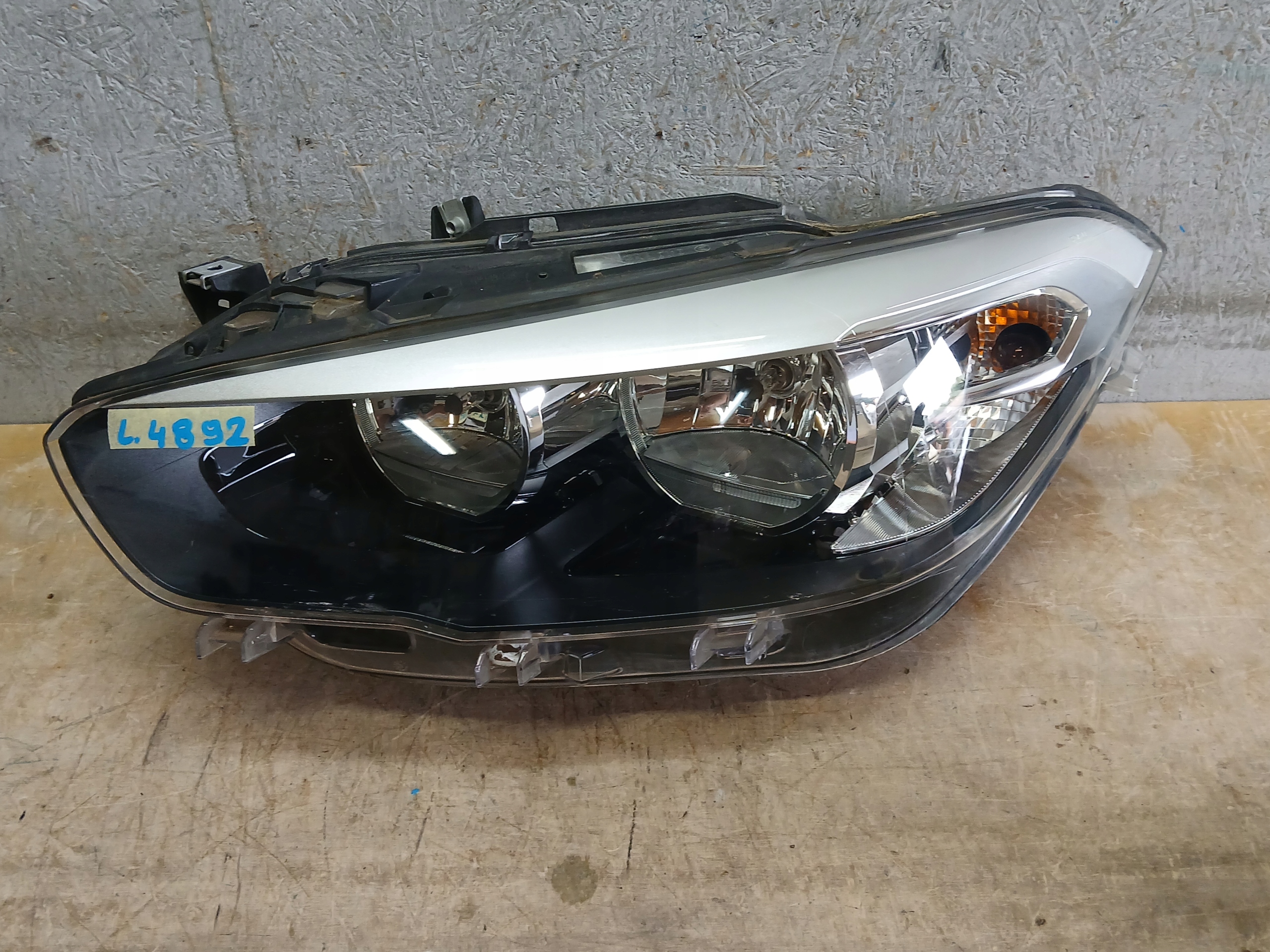 light front left BMW and 1 F20 LIFT 7358391-10