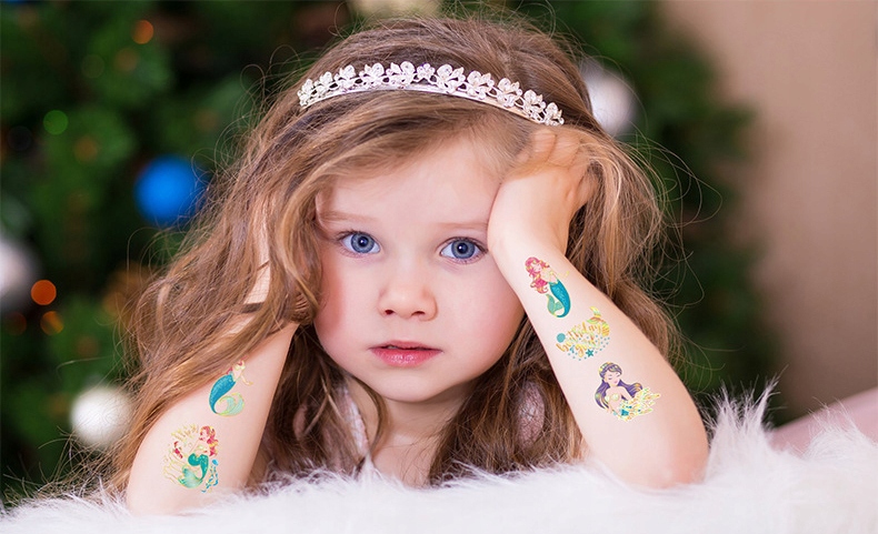 TATUAŻE DLA DZIECI ZWIERZĘTA LAMA TATUAŻE TYMCZASOWE ŚWIECĄCE W CIEMNOŚCI Nazwa TATUAŻE DLA DZIECI ZWIERZĘTA LAMA TATUAŻE TYMCZASOWE ŚWIECĄCE W CIEMNOŚCI