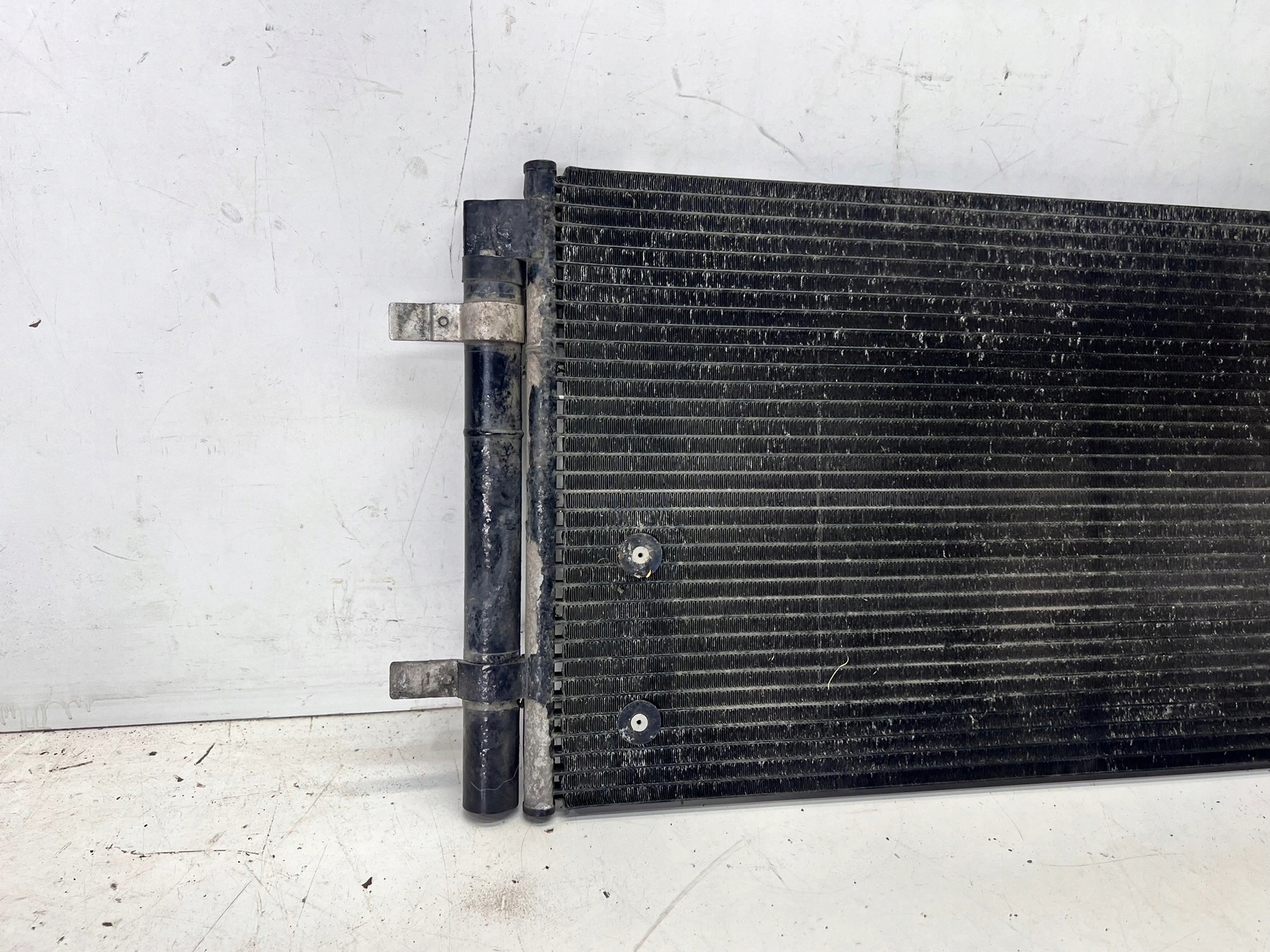 Radiateur climatisation AUDI A4 B8 A5 Q5 8K0260401E