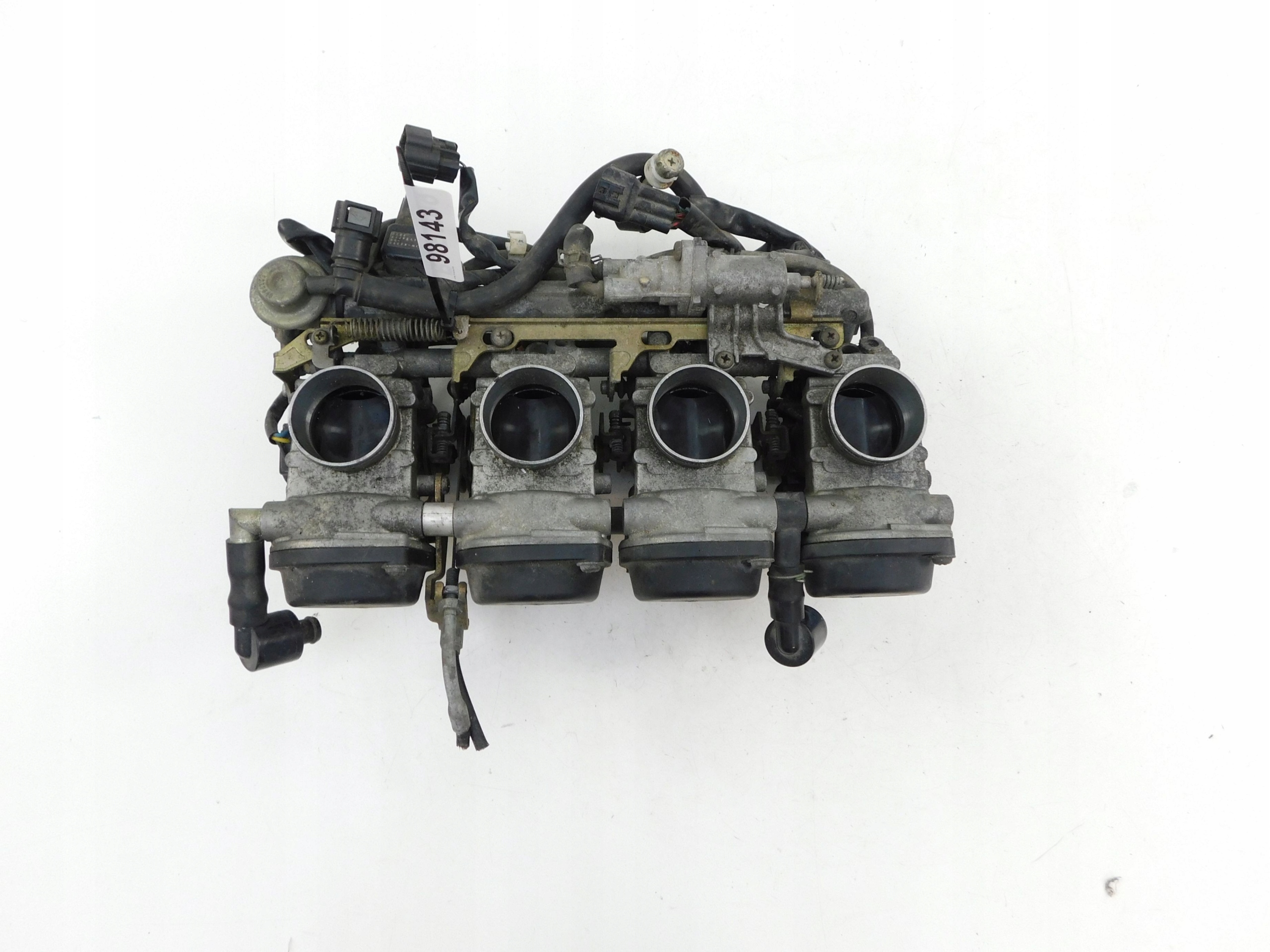 YAMAHA R1 RN09 PRZEPUSTNICA WTRYSKI