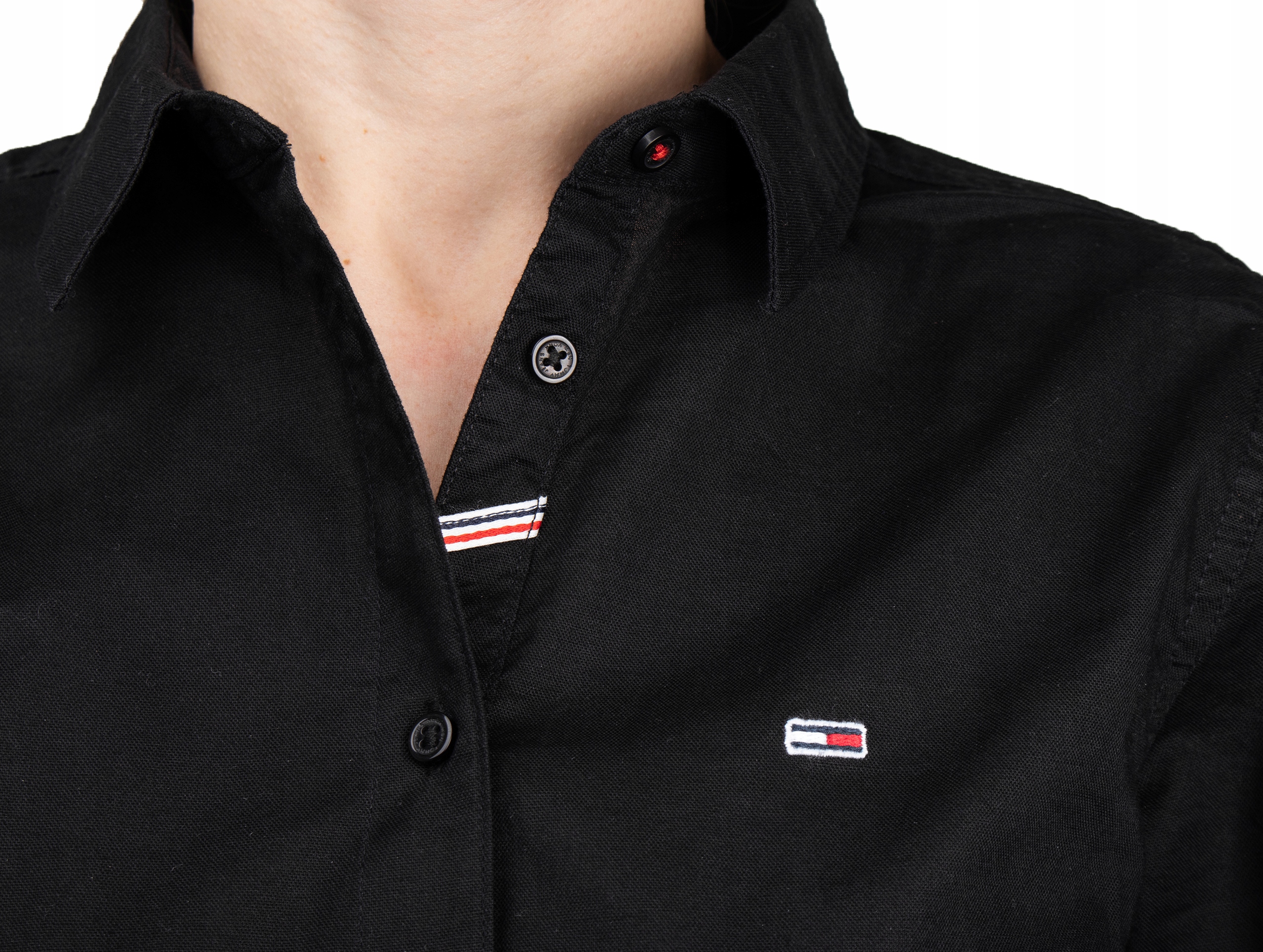Koszula damska Tommy Jeans LADIES OXFORD SHIRT BLACK DW0DW13152078 Model Oxford