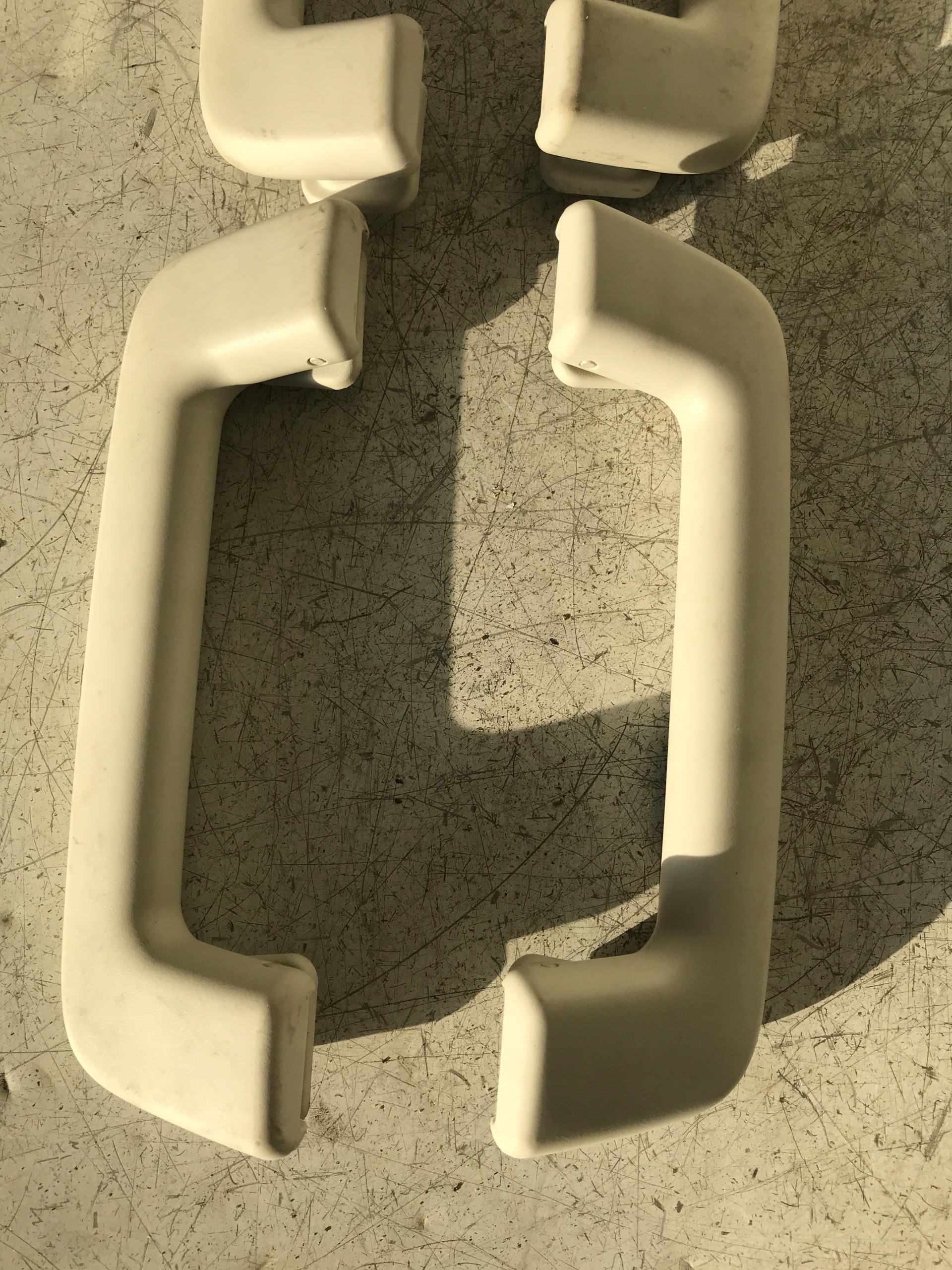Poignée Ciel de toit FORD MONDEO MK5 DS73-A045B14-B
