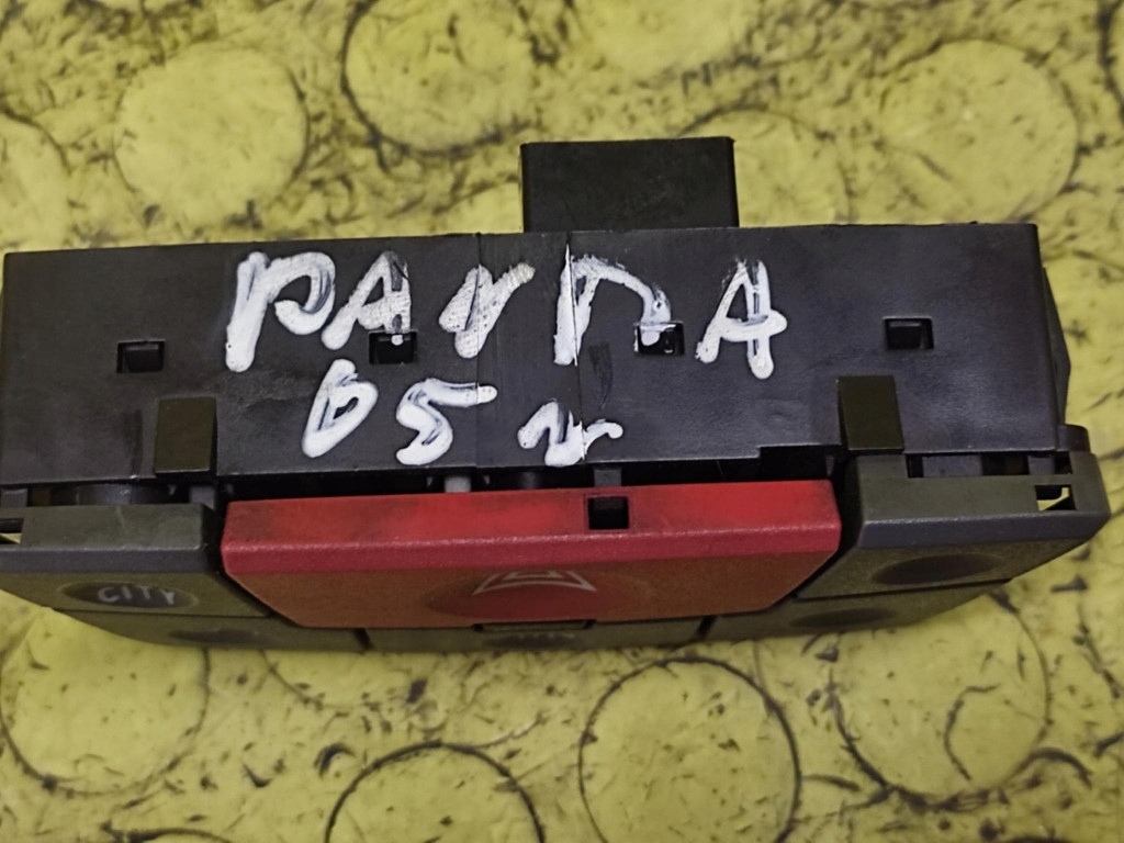 FIAT PANDA II switch of warning lights 735357113