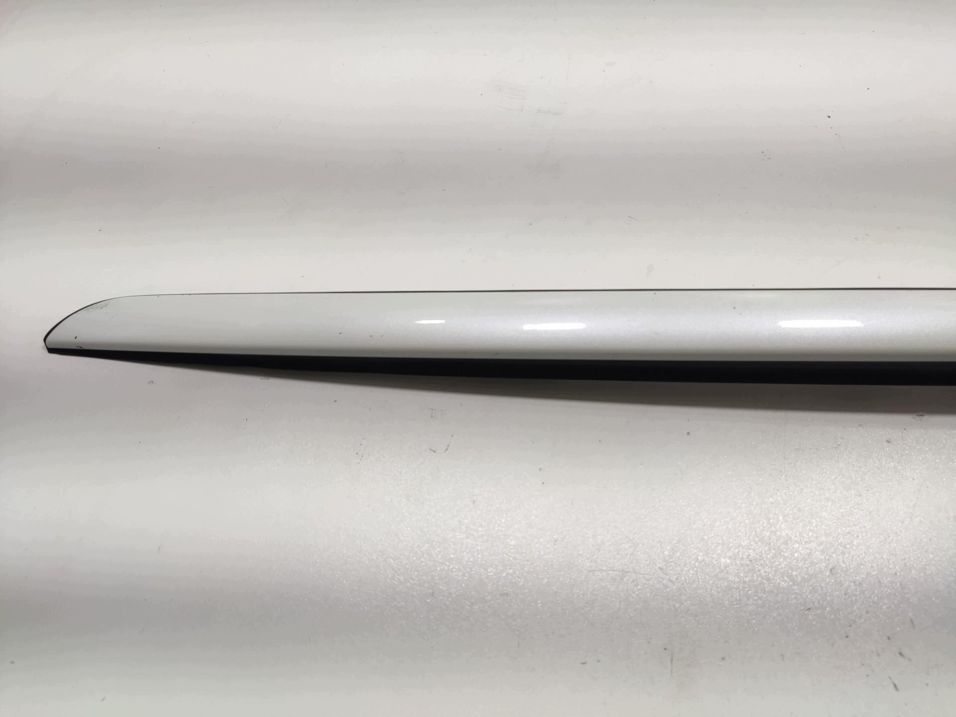 moulding left windows CZOLOWEJ PRZEDNIEJ CITROEN DS5 2011-2015 9687248080