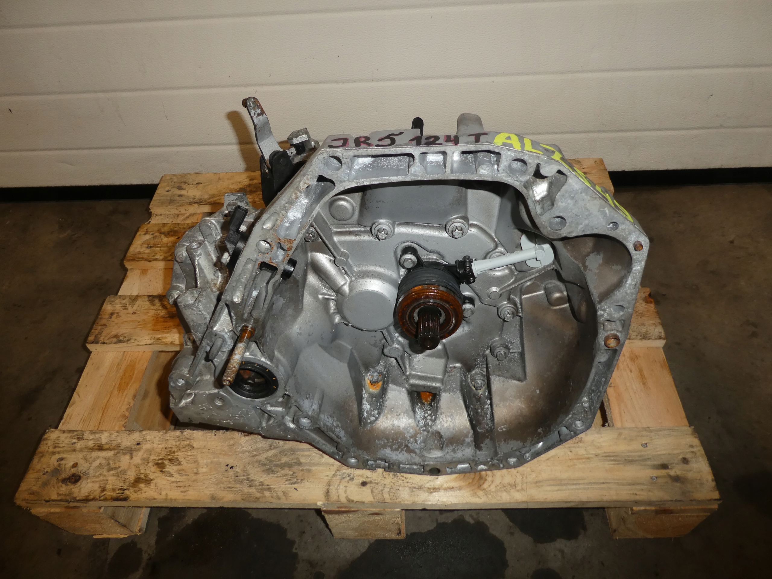 CAMBIO MANUALE RENAULT CLIO III JR5 124