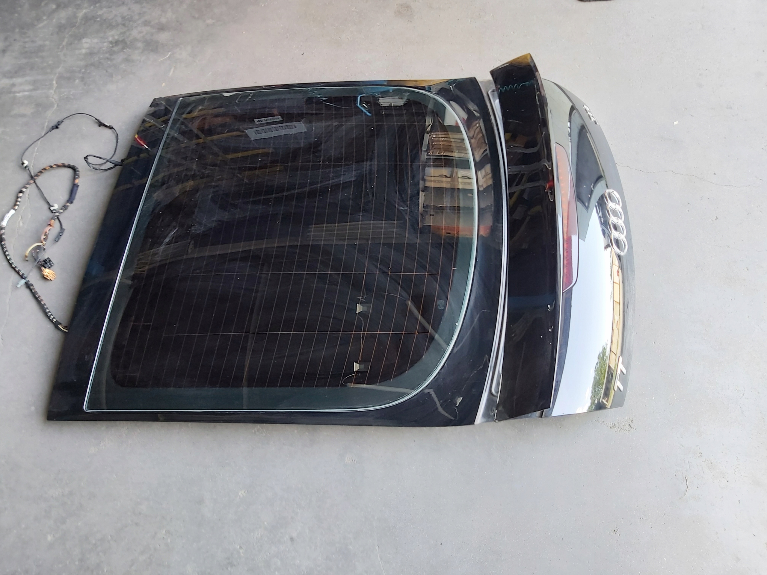 trunk door boot + spoiler rear part AUDI TT 8J LY9B