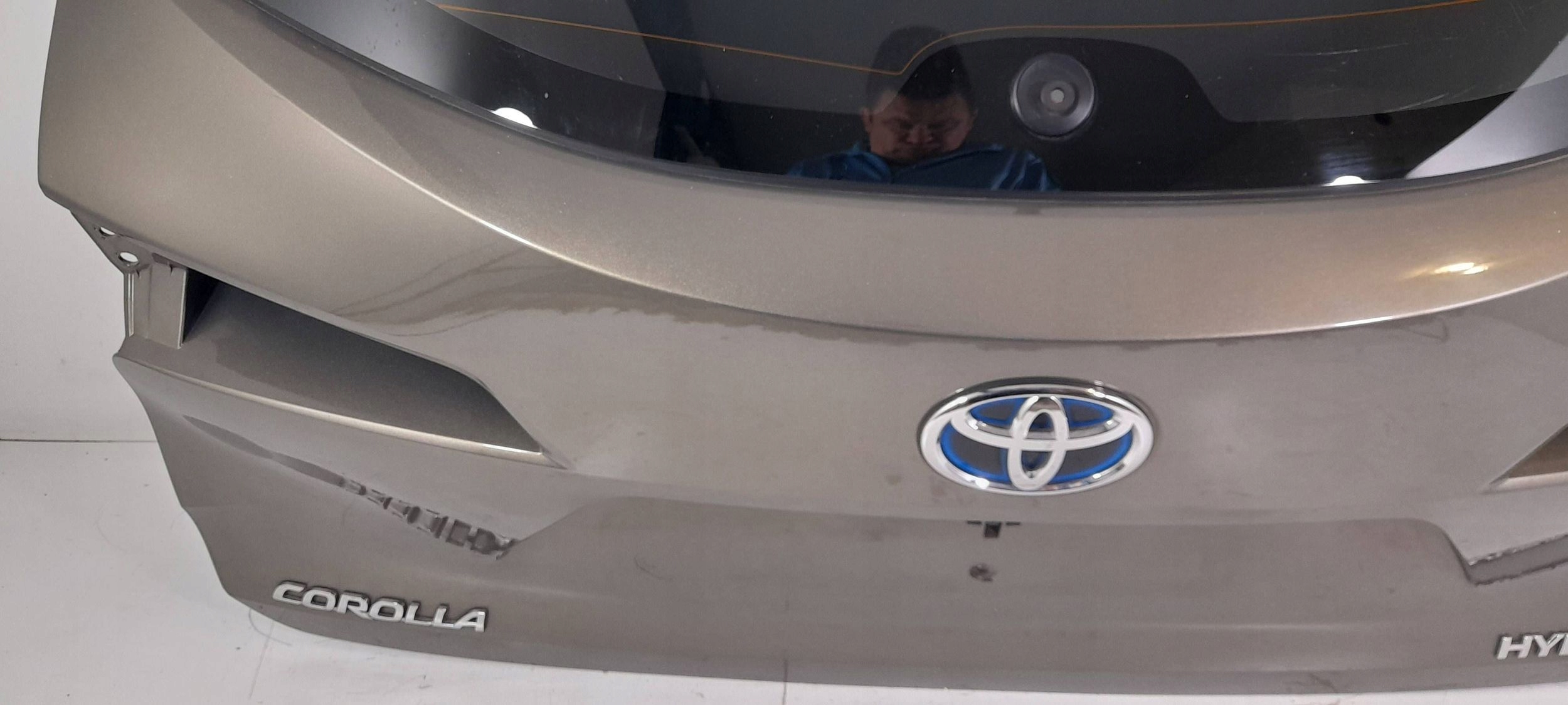 Toyota Corolla E21 Kombi trunk door boot 6X1 (H222)