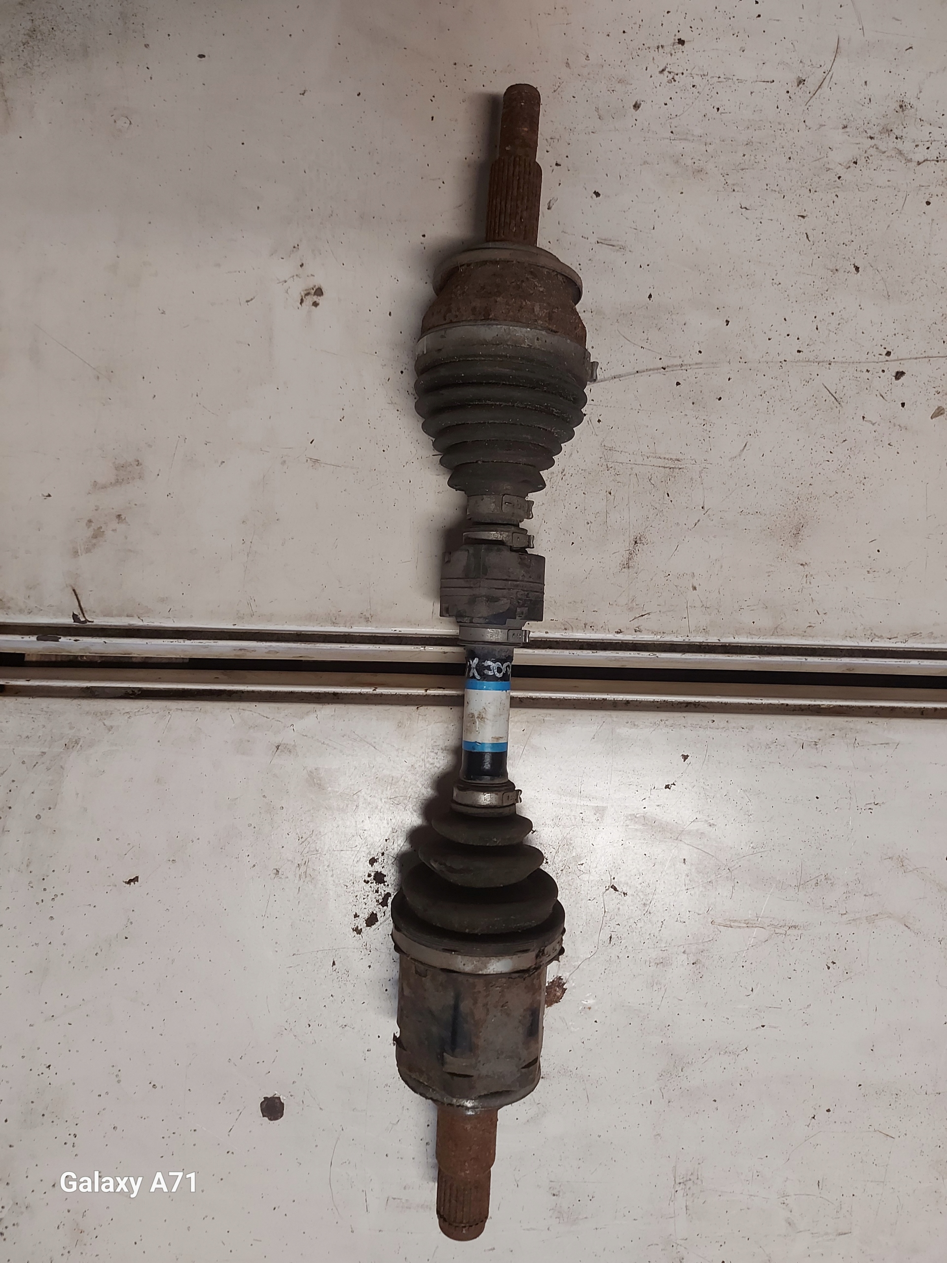 semi-axis left rear part 300H HYBRID Lexus NX and (2014- 2021 )