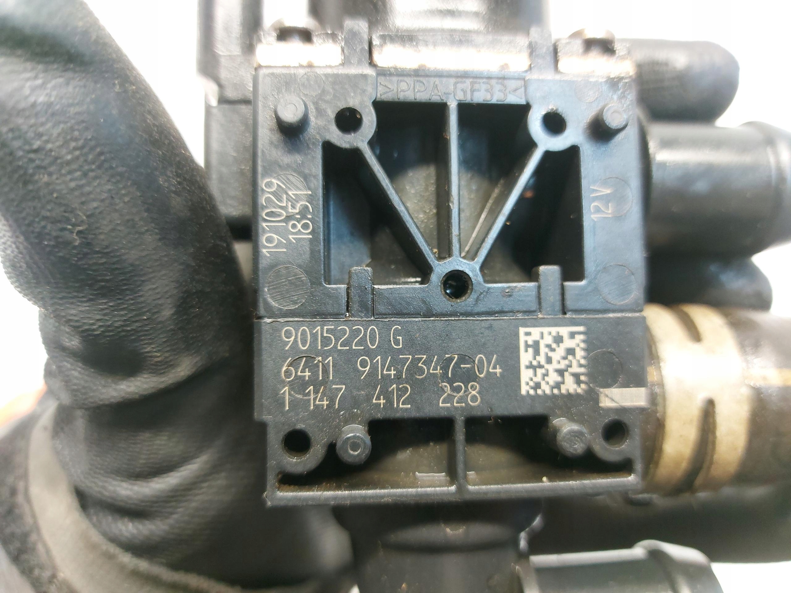 BMW G20 330e ventil hladnjaka vode 9147347