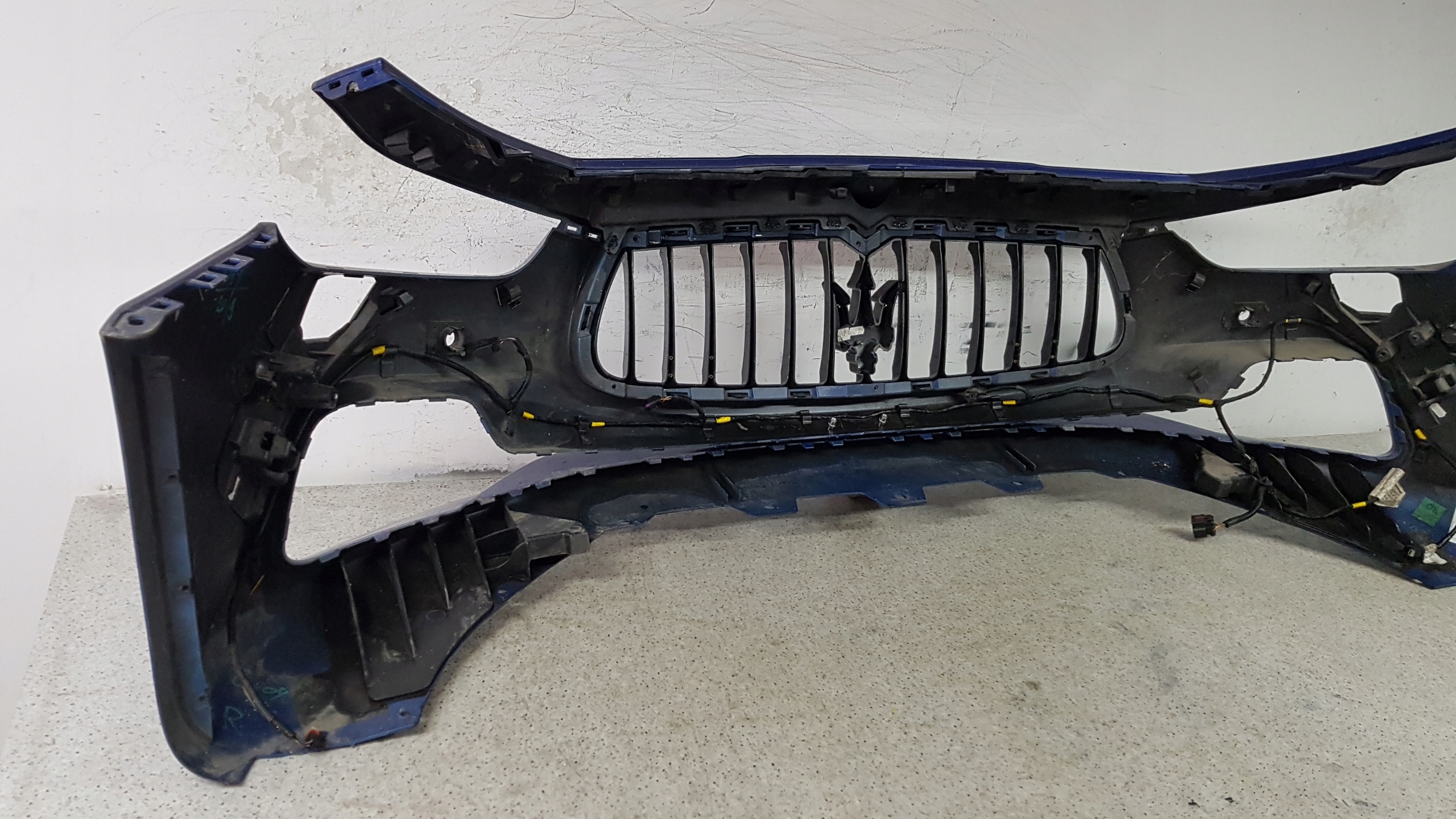 MASERATI GHIBLI bumper front 7951