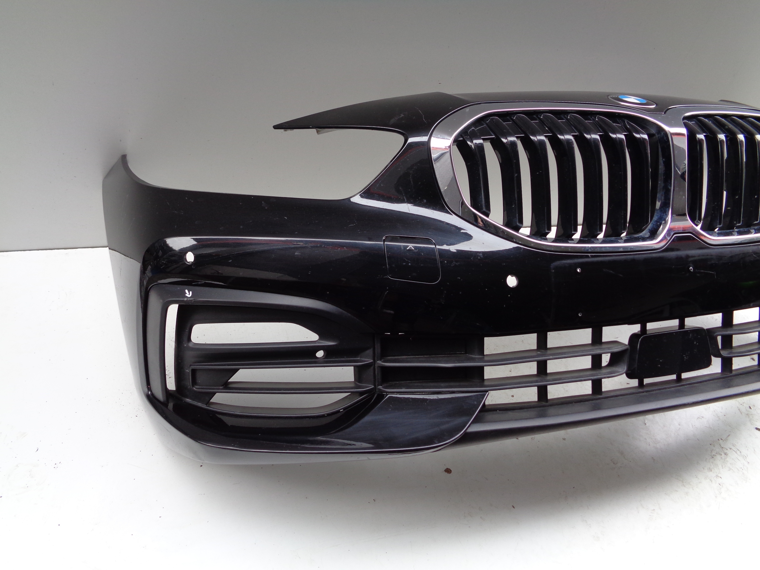 Frontstoßstange BMW 1 F40 19- NR 50086
