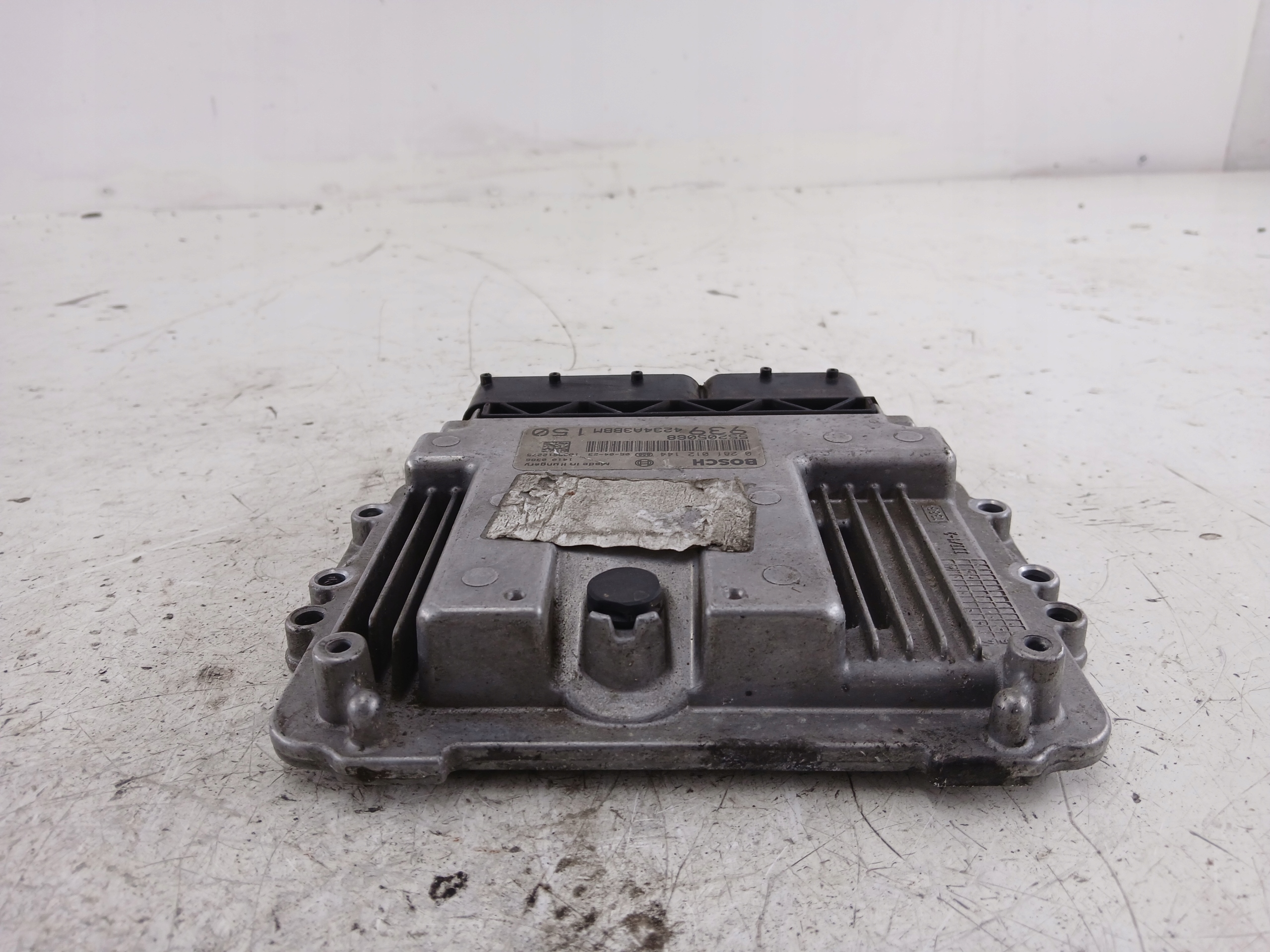 ALFA ROMEO 159 1.9 JTD control unit of the engine 55205068