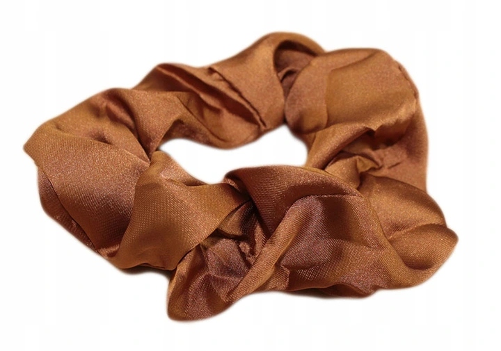 

Gumka do włosów satynowa scrunchies frotka brązowa