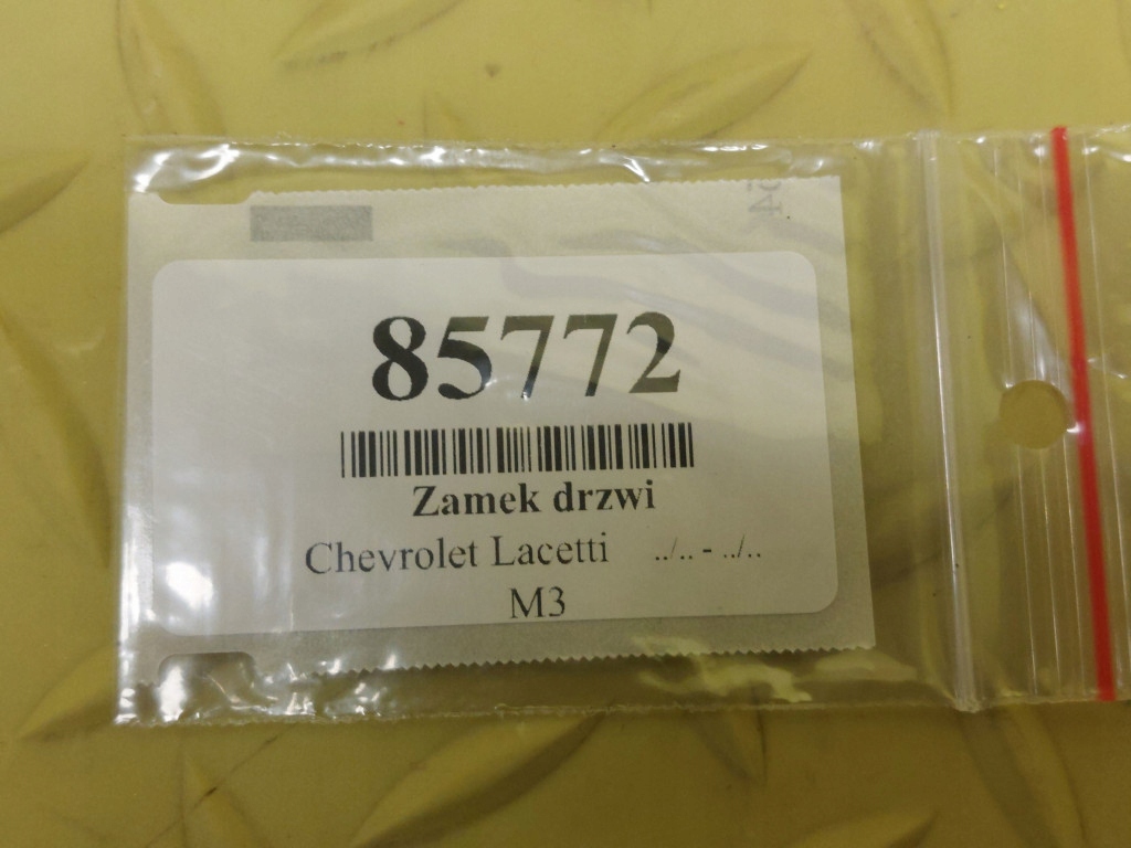 CHEVROLET LACETTI and sedan lock door right front