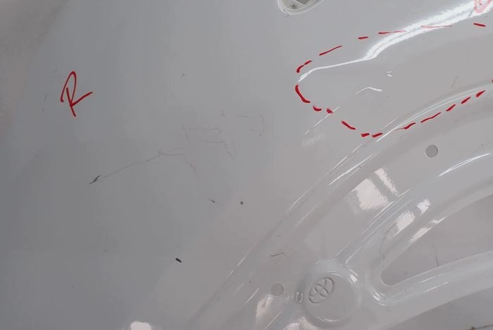TOYOTA AYGO X 22- fender left front front