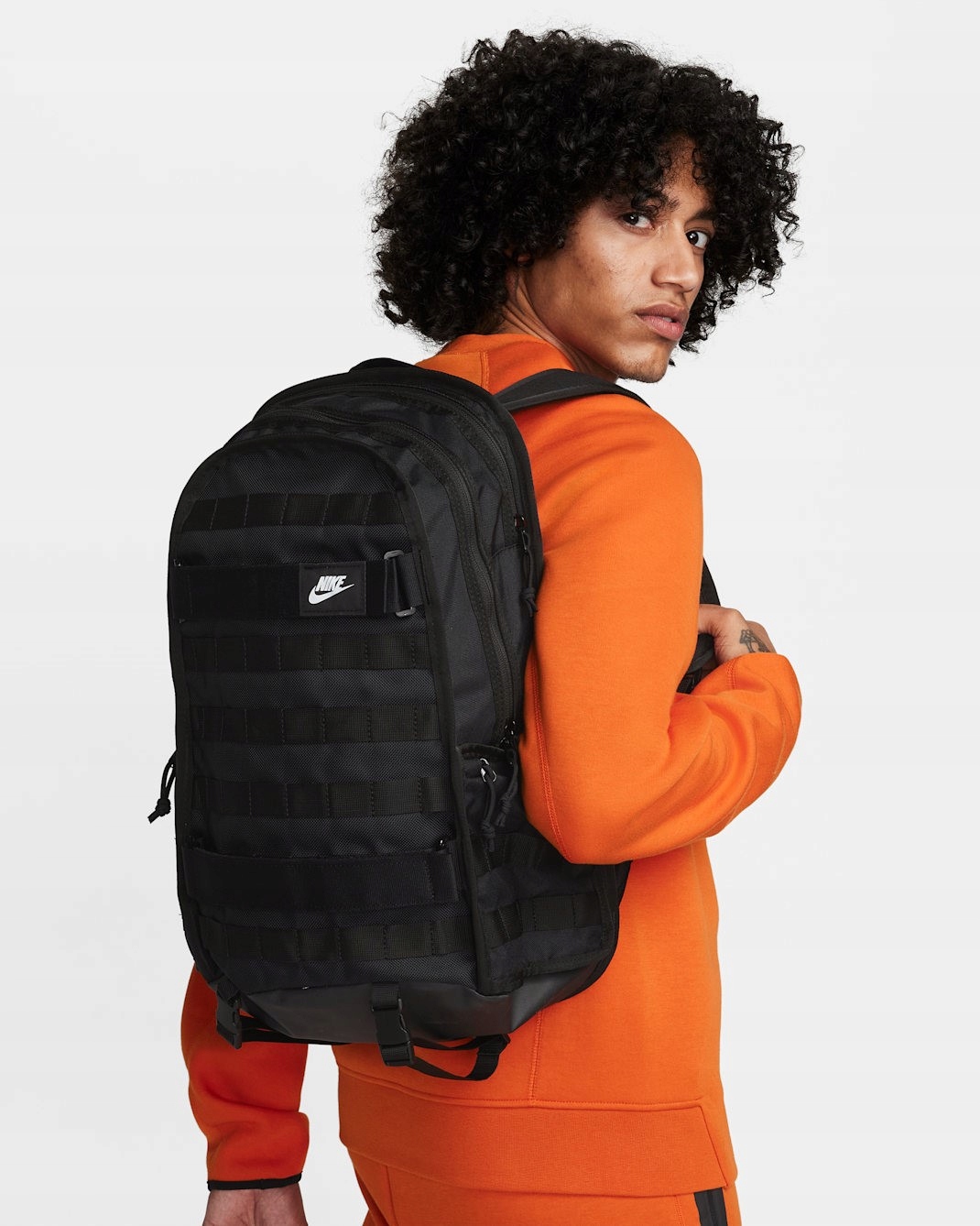 Batoh Nike do školy sportovní do posilovny bazén výlet Silný Pevný 26L