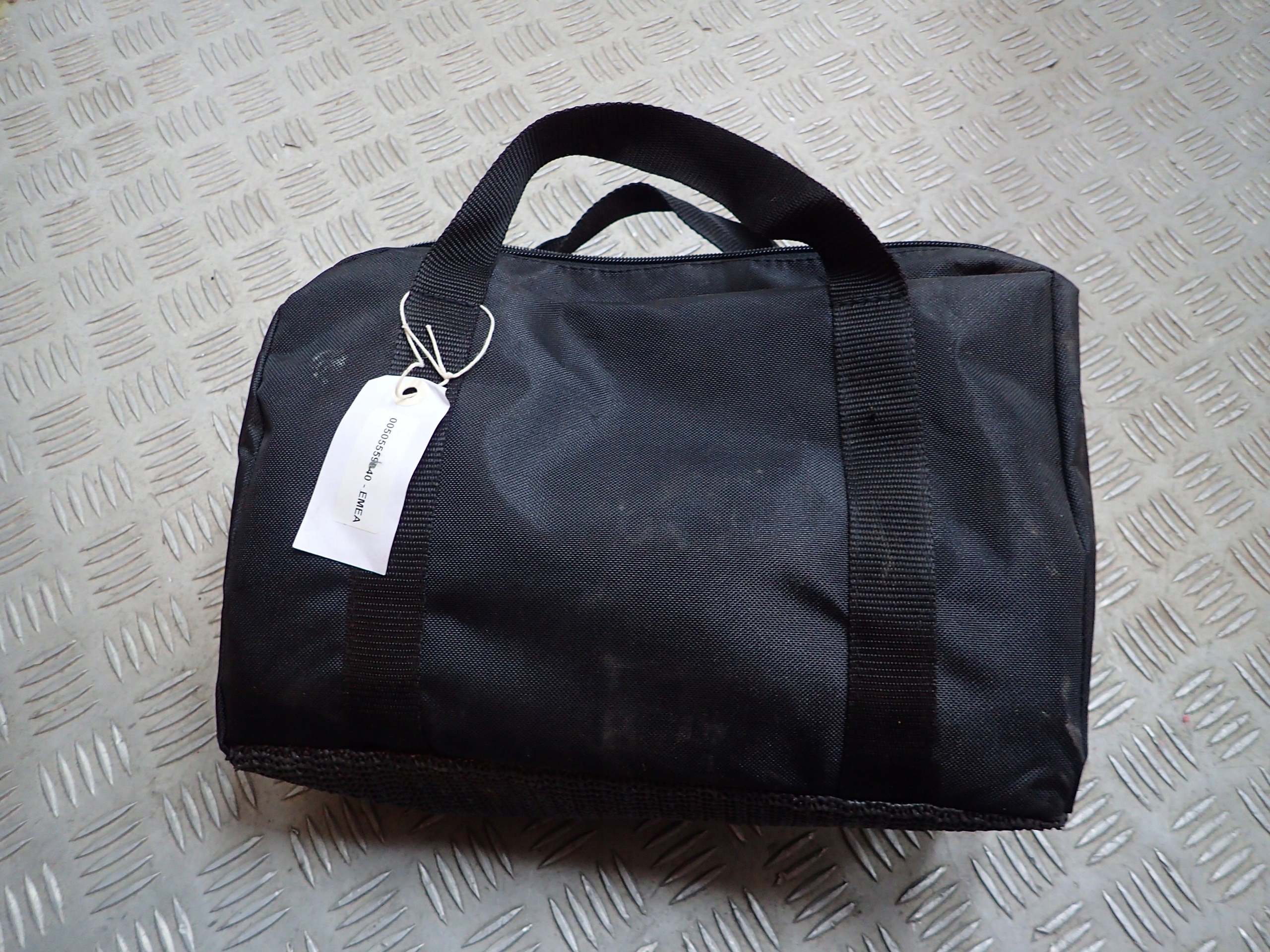 ALFA ROMEO STELVIO ORYGINALNY HAK HOLOWNICZY WYPINANY KULA TORBA ZESTAW