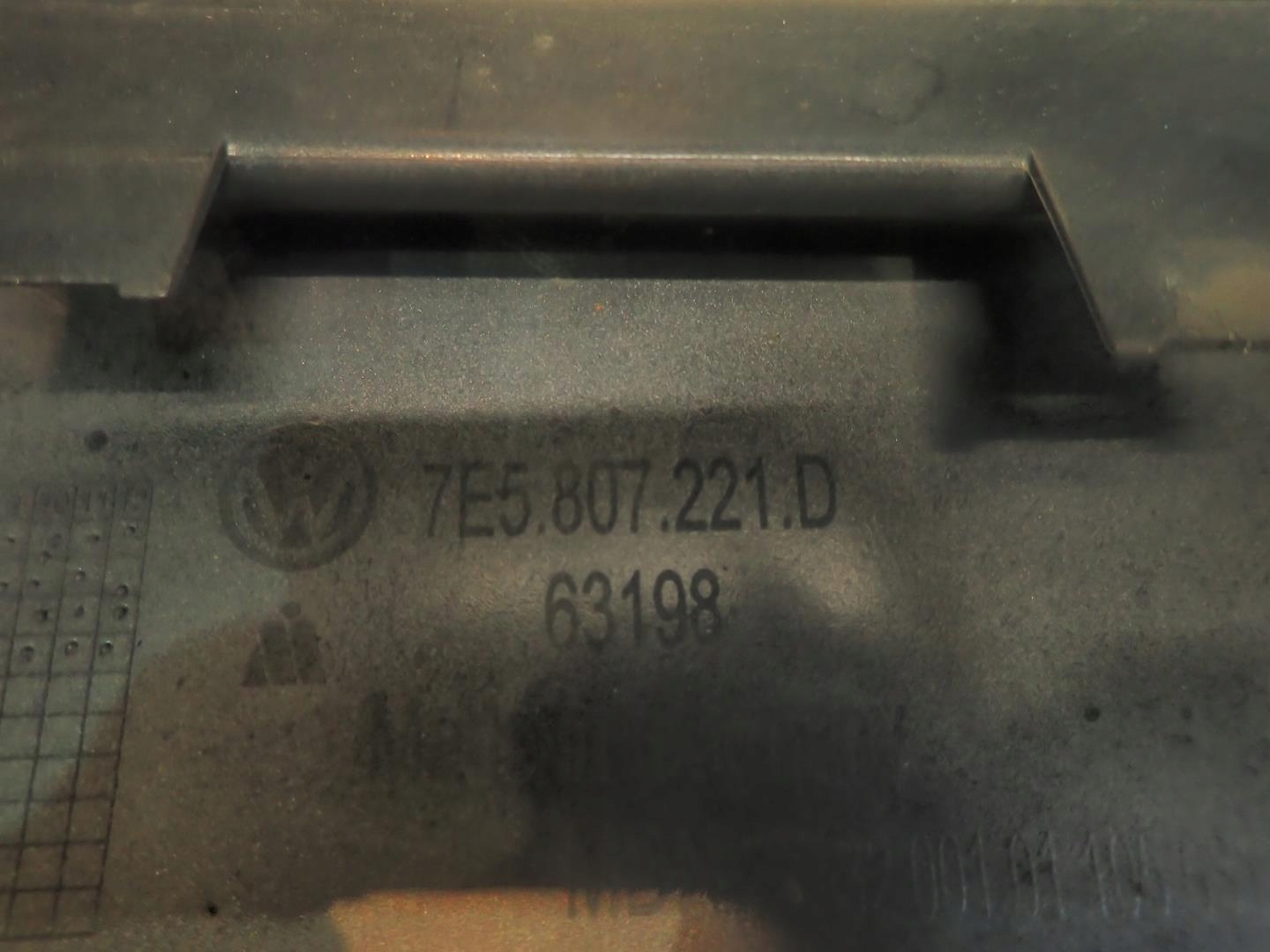 bumper front front VW T6 2015- 7E5807221D