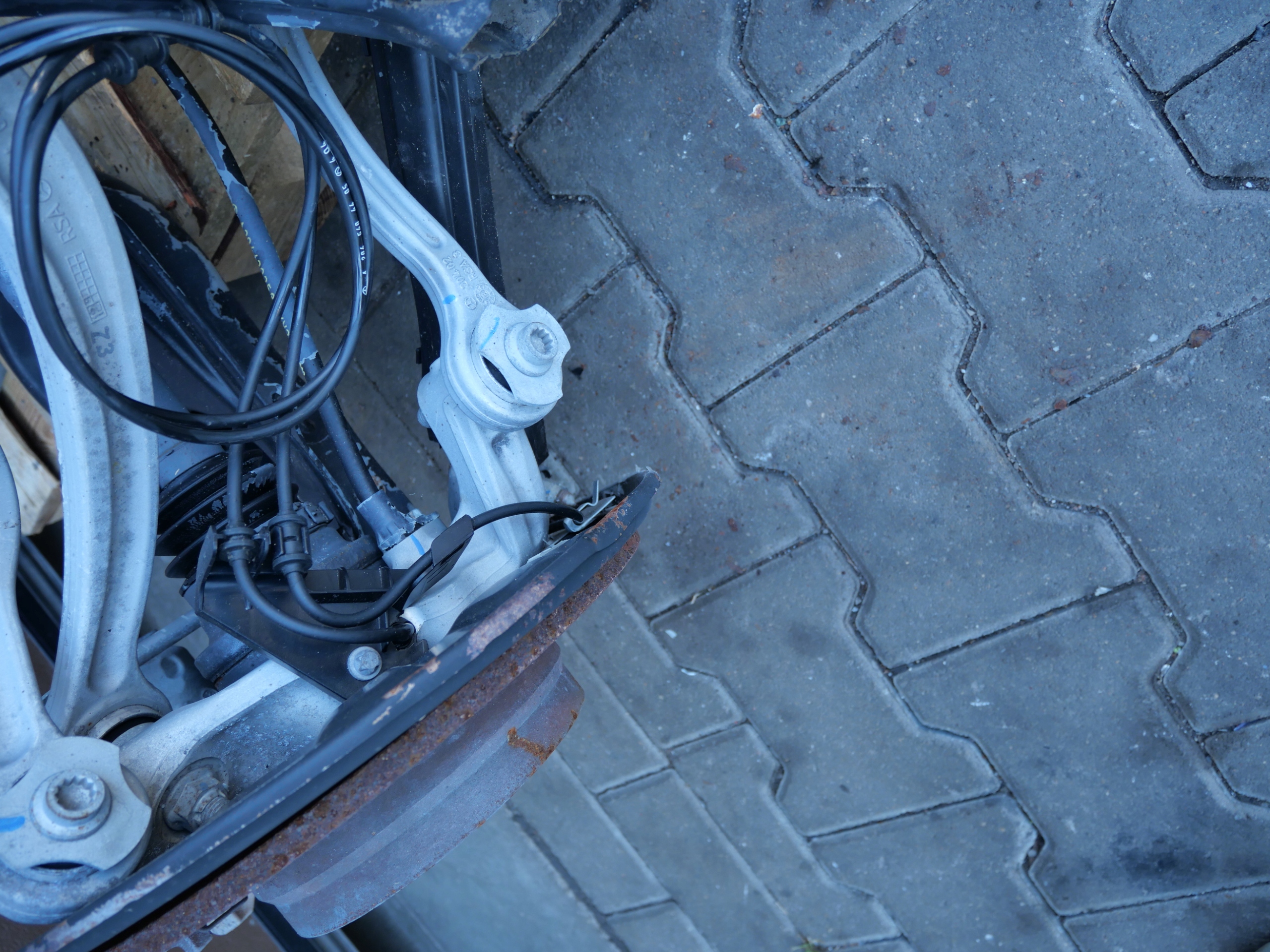 axle beam subframe axle beam sider rear part MERCEDES W207