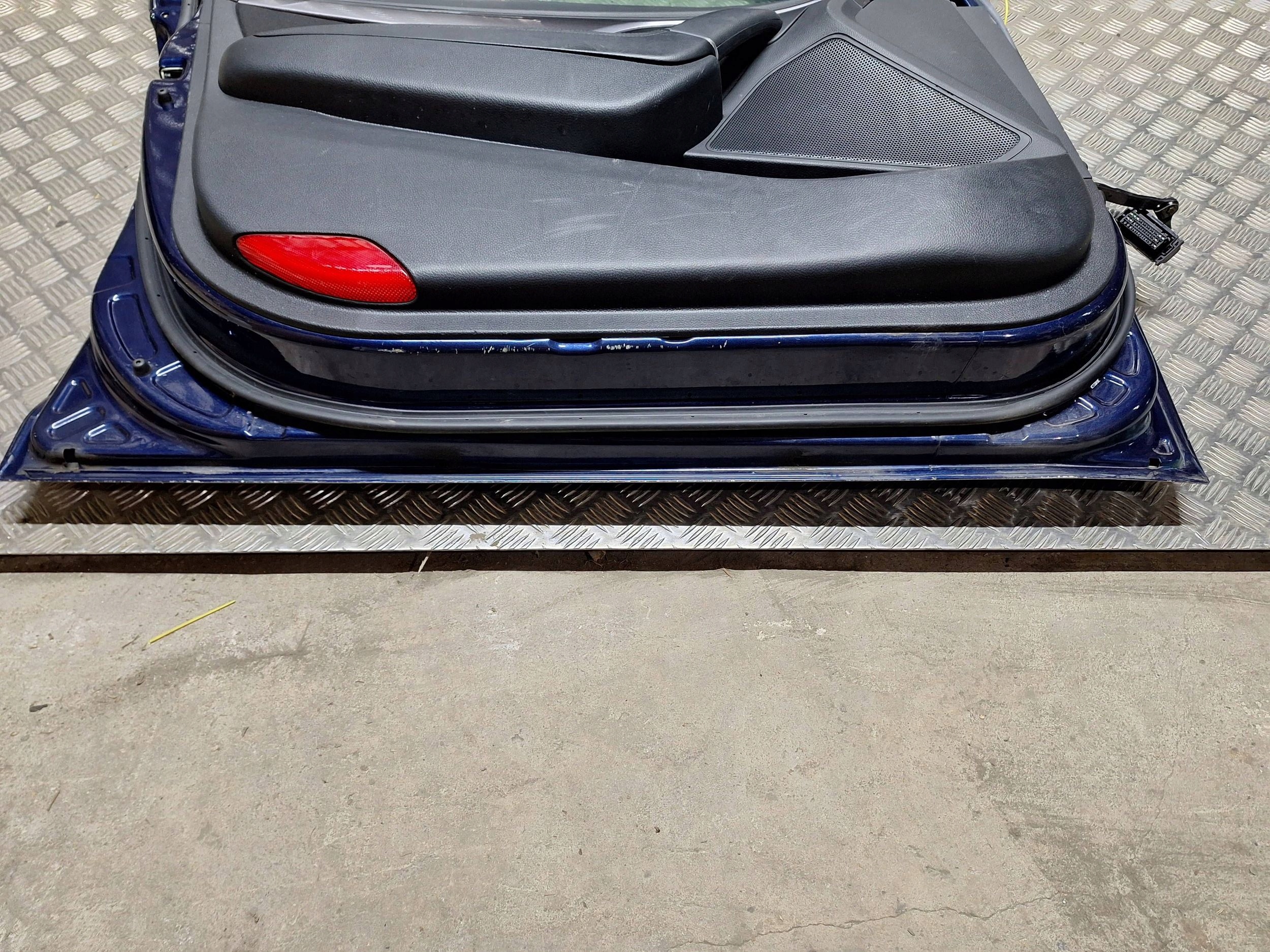 door left front HYUNDAI I40 10-18 complete