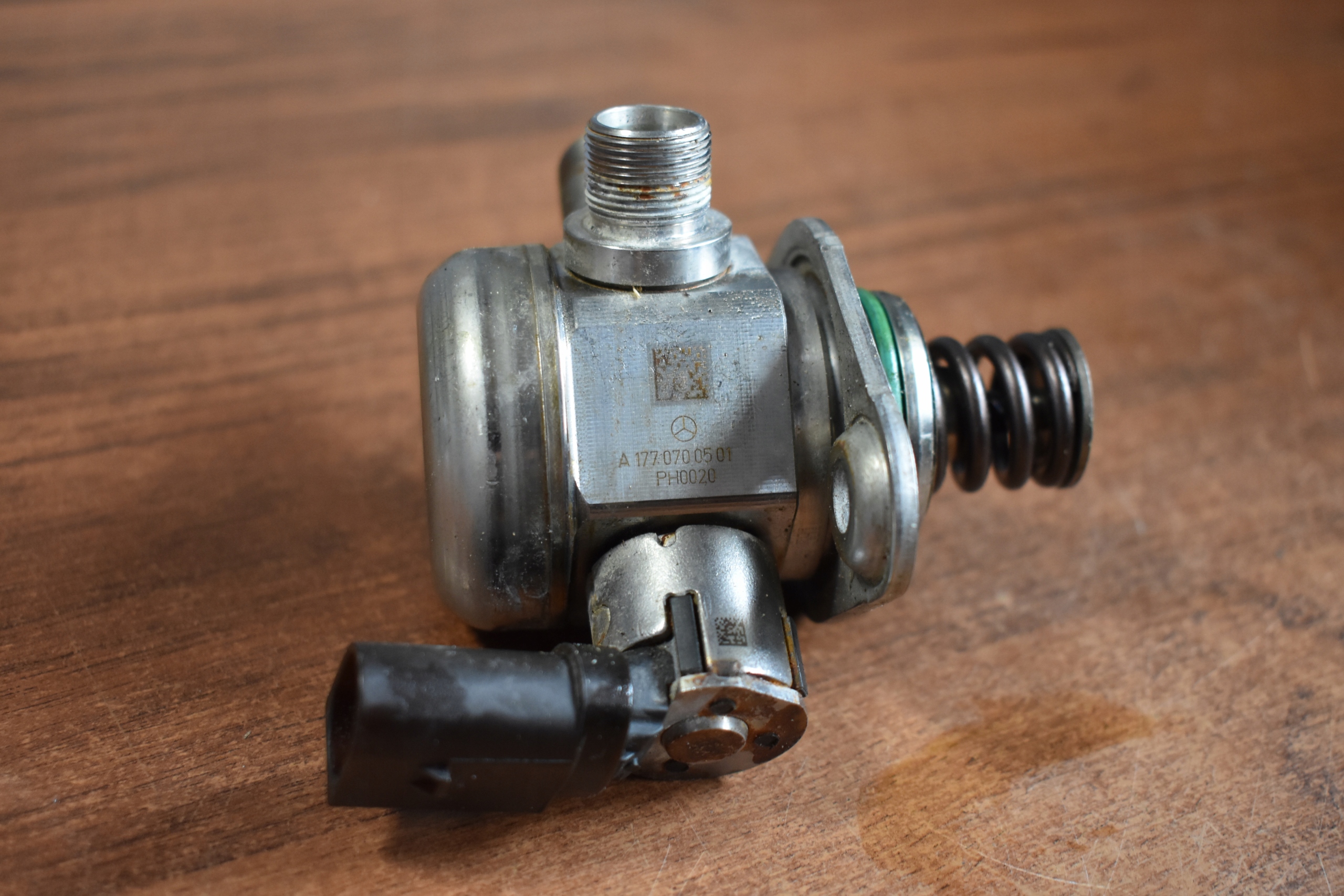 IDEALNA Pompe d’injection Carburant MERCEDES W177 1