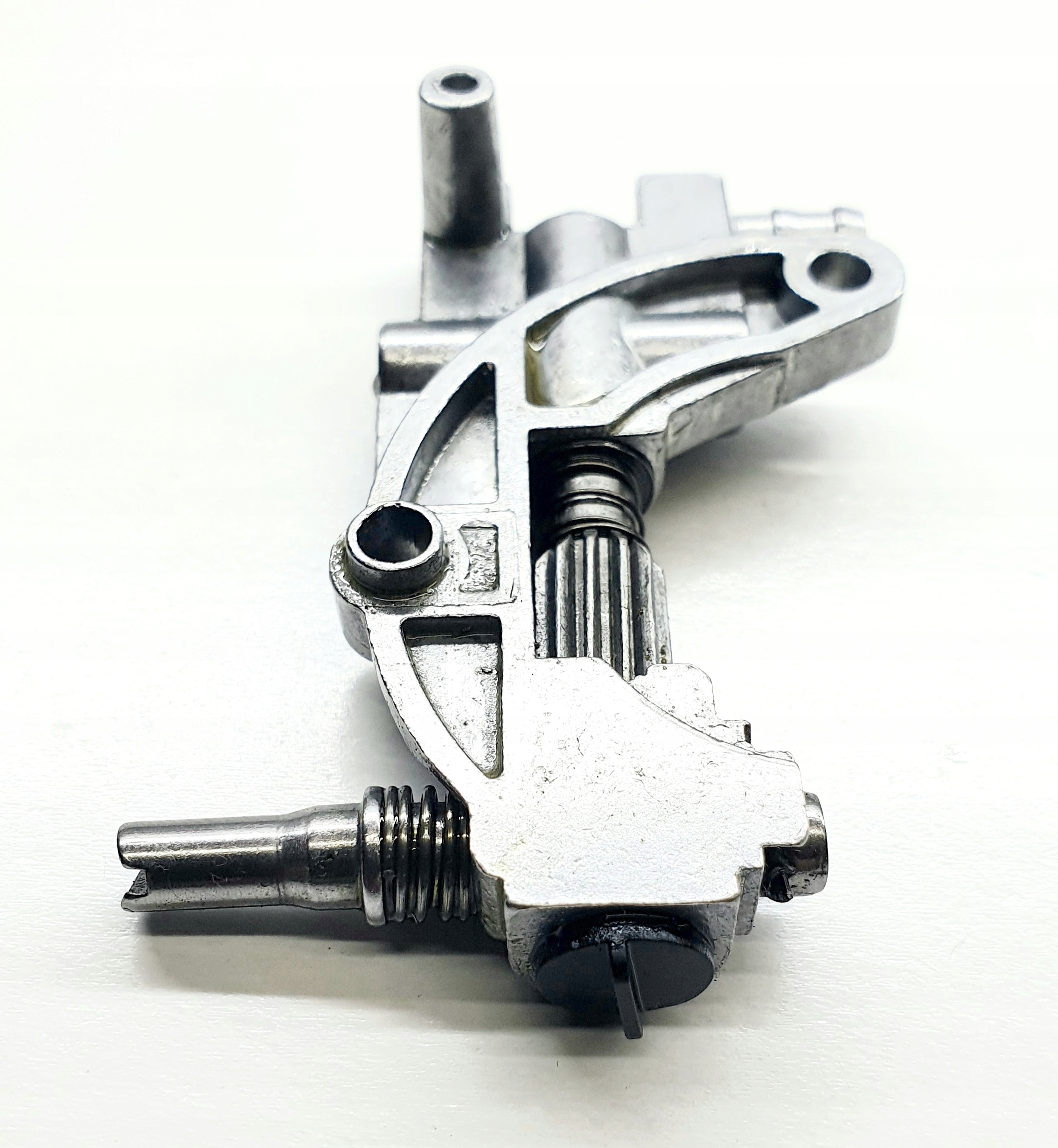 POMPKA POMPA OLEJU DO CHIŃSKIEJ PIŁY NAC KOMPLET ! Kod producenta Pompka oleju china zestaw