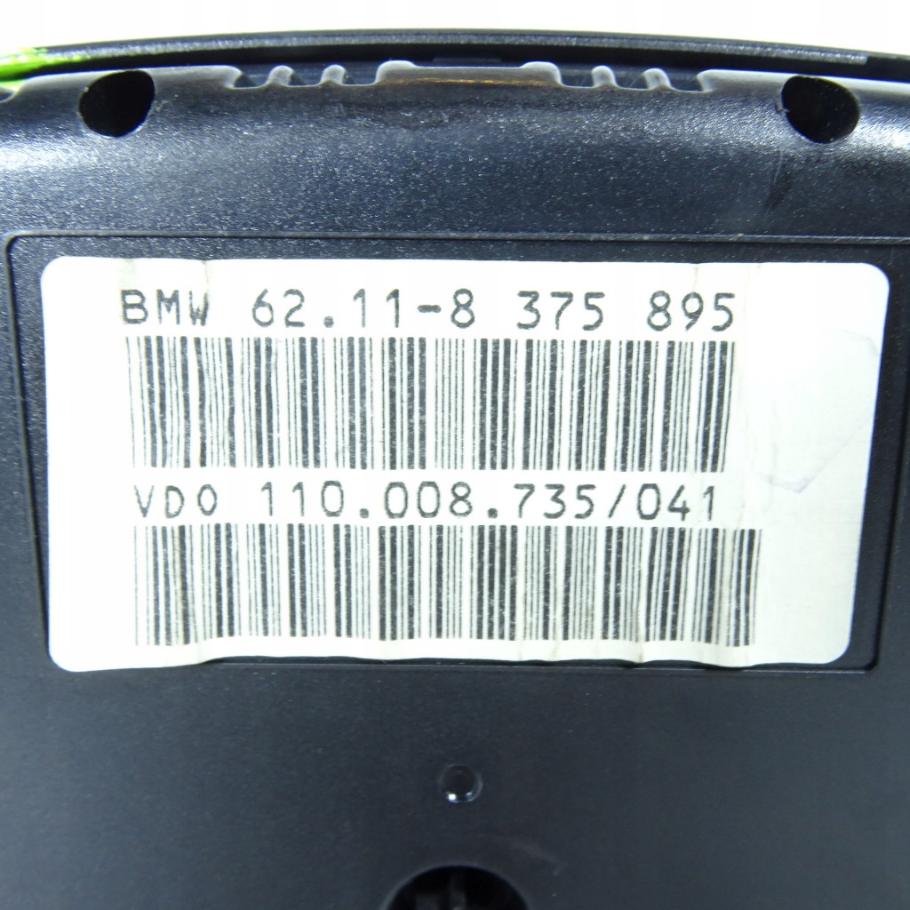 BMW 5 E39 2.0i budíky 8375895